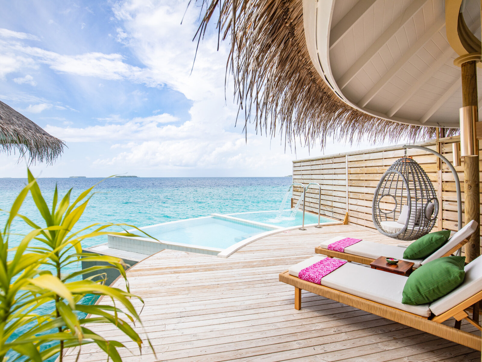 028 - Sun Aqua Iru Veli.jpg