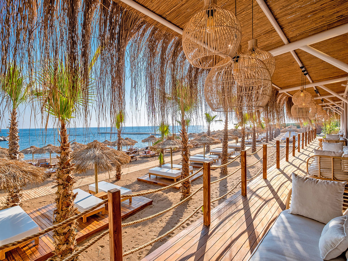 013 - Rubi Platinum Sign.jpg