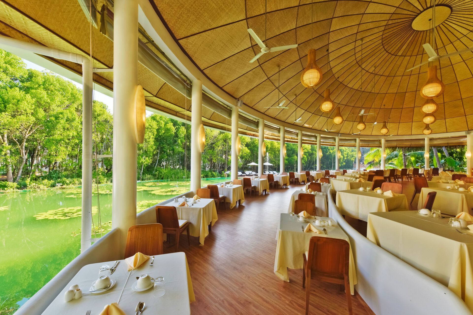 007 - Dreamland Unique Island Resort & Spa.jpg