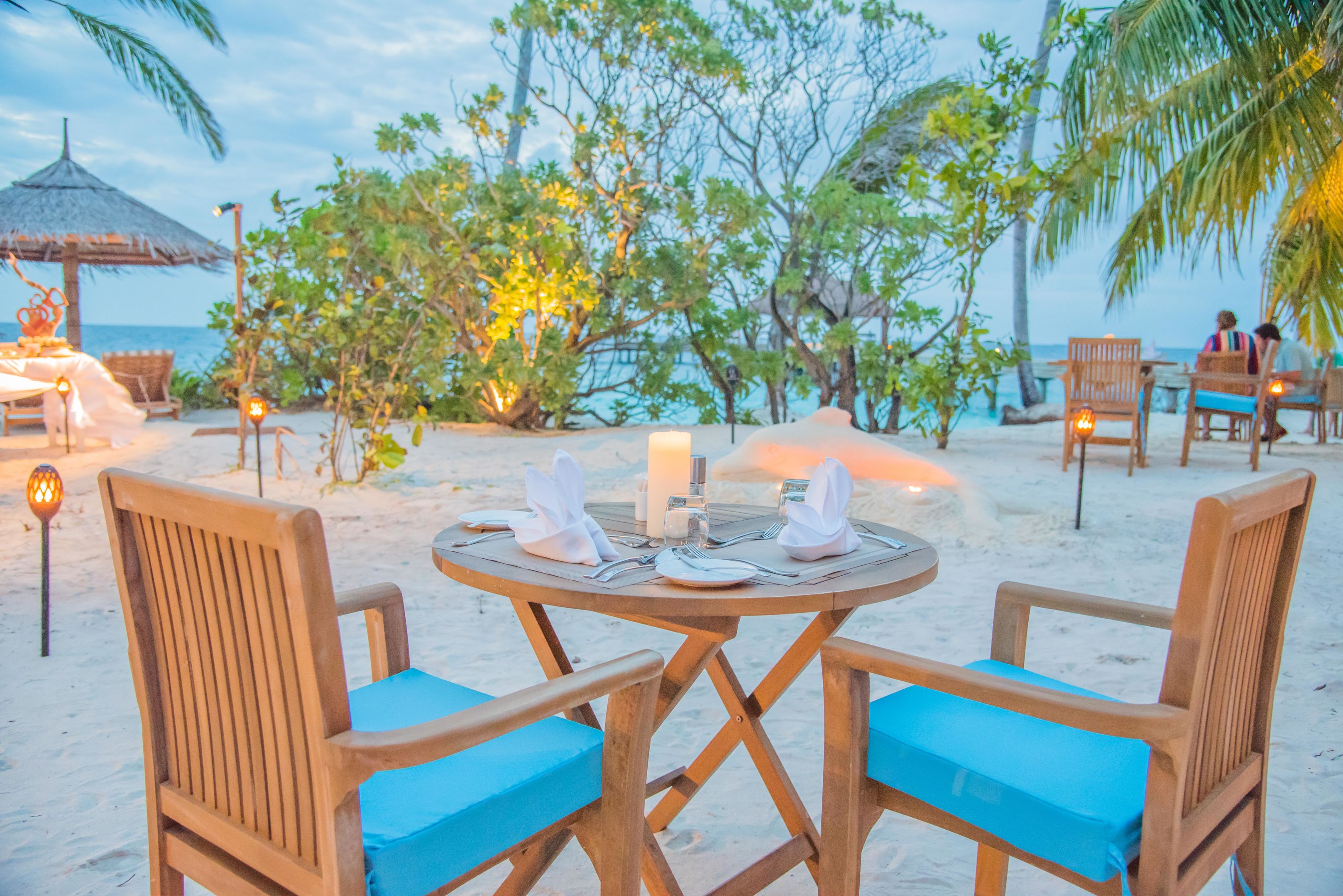 012 - Reethi Faru Resort.jpg