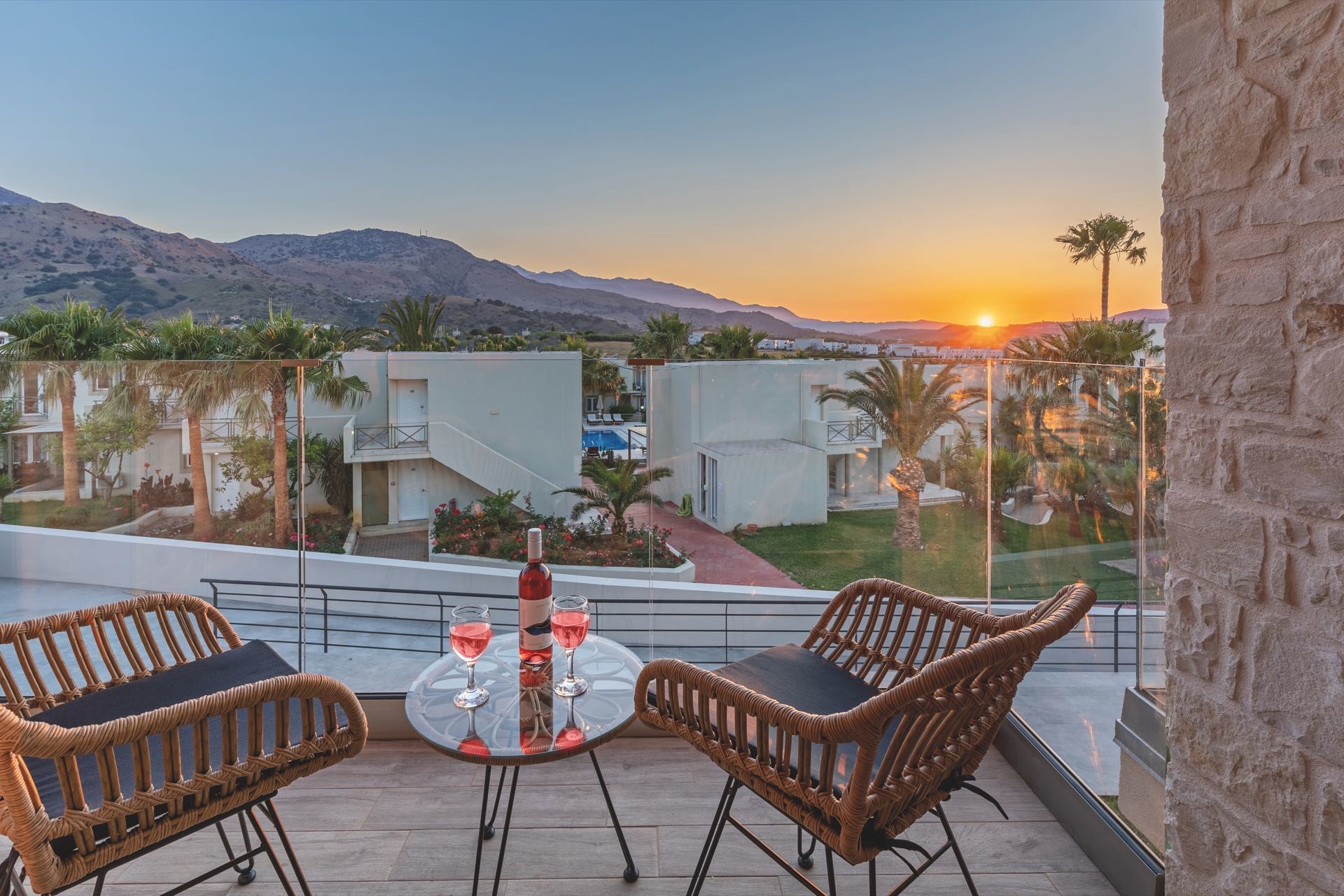 012 - Georgioupolis Suites.jpg