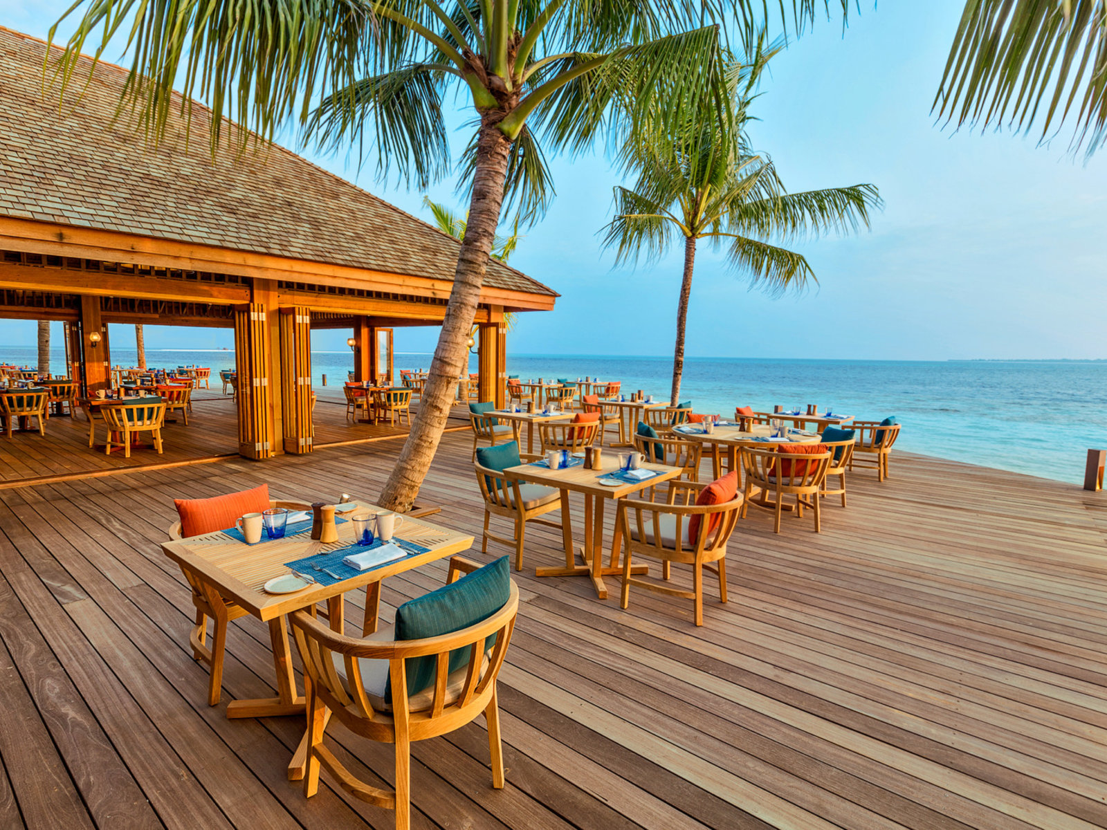 9150215 - Hurawalhi Island Resort Maldives.jpg