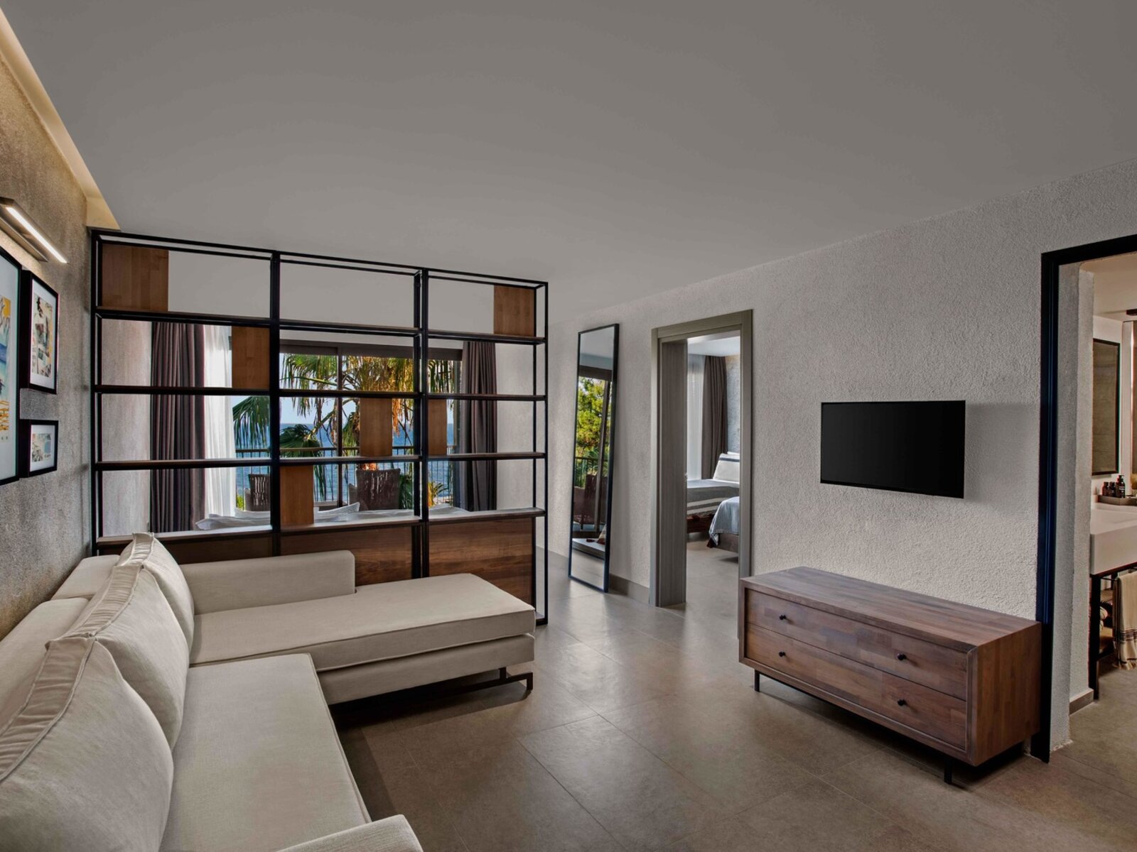 034 - Club Marvy by Paloma.jpg