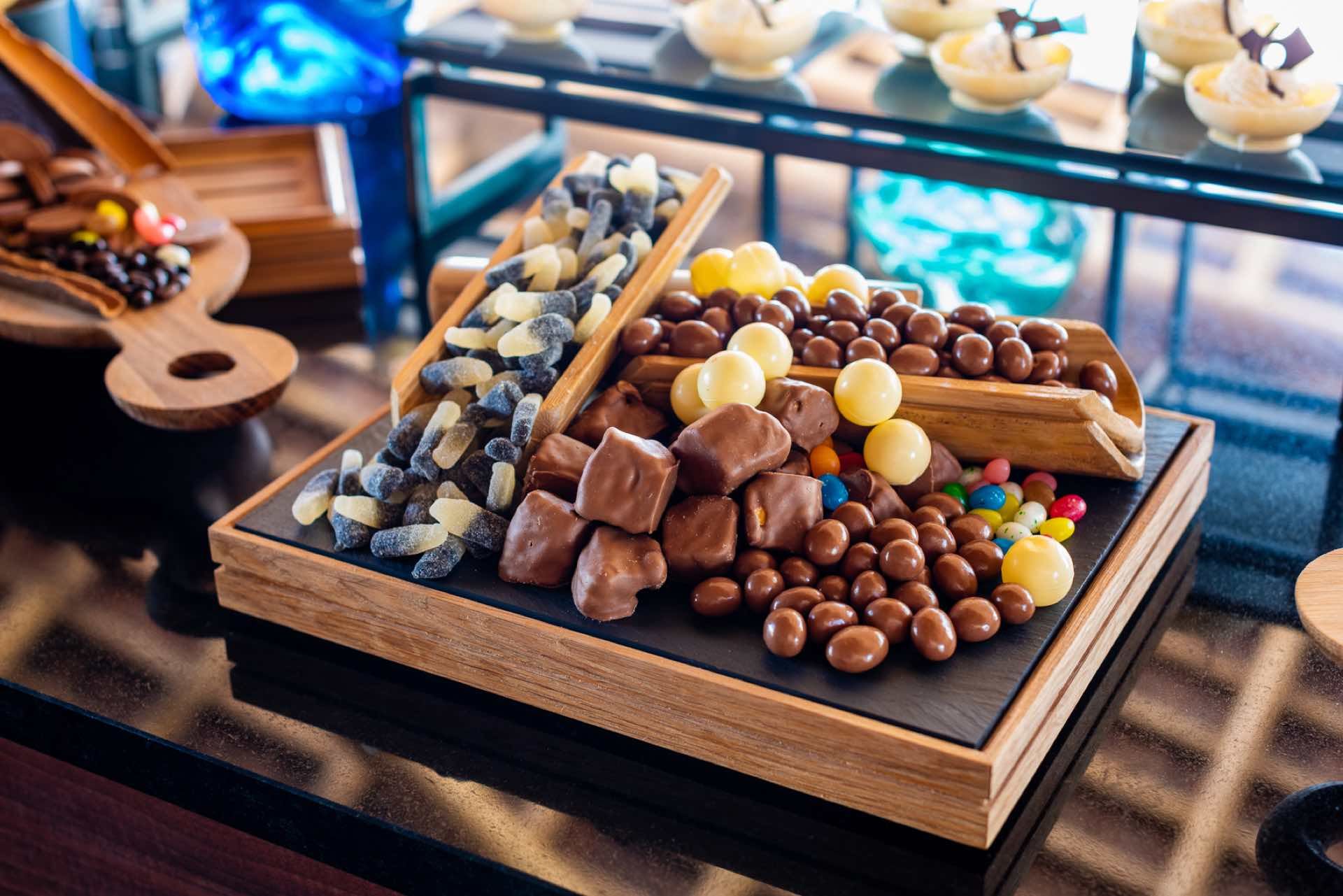 017 - Mövenpick Resort & Spa Kuredhivaru.jpg