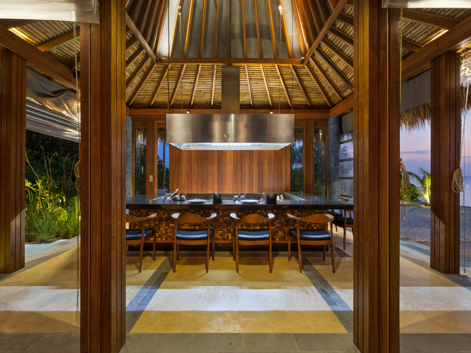 042 - Furaveri Island Resort & Spa.jpg