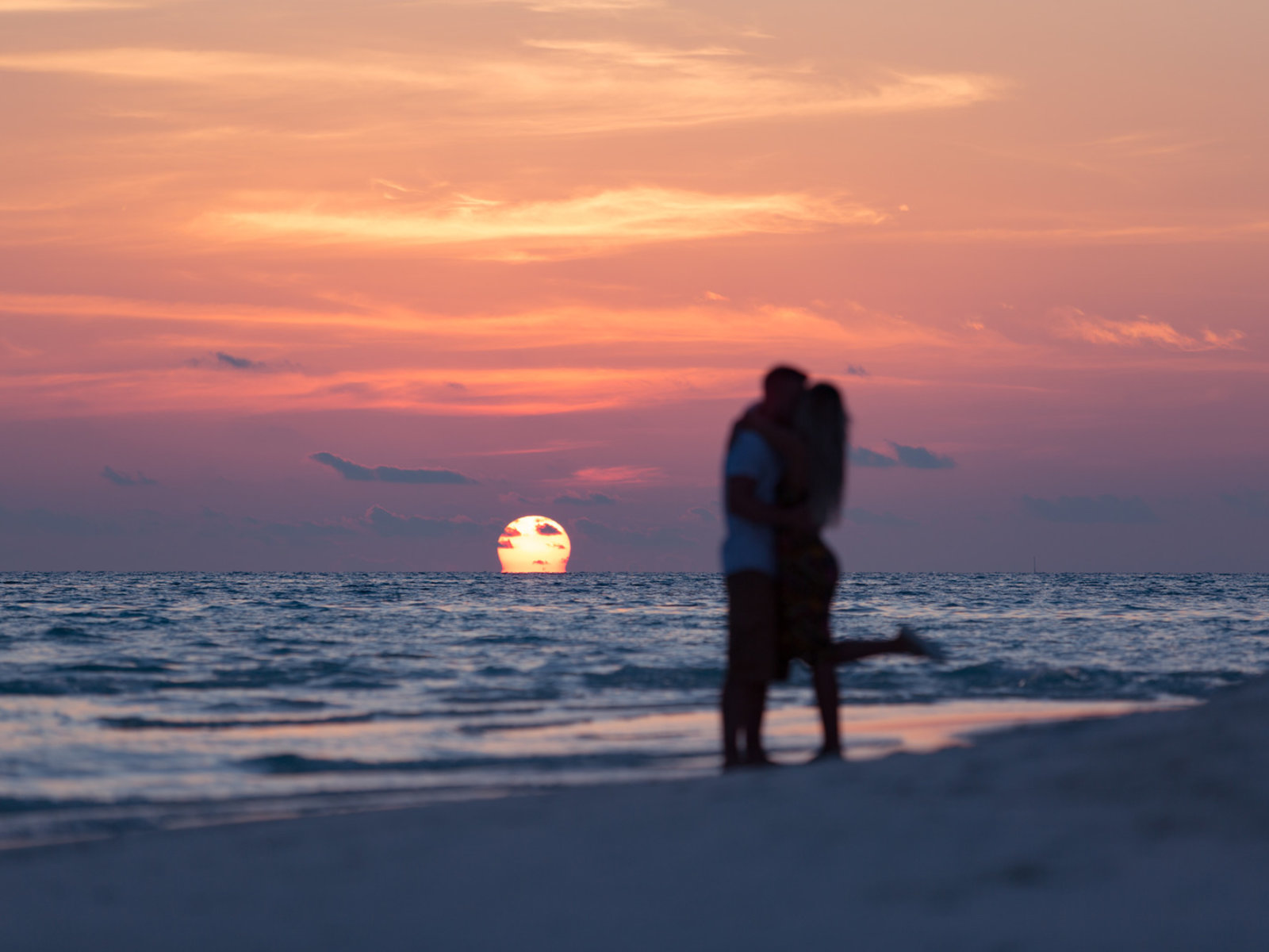 009 - Innahura Maldives Resort.jpg