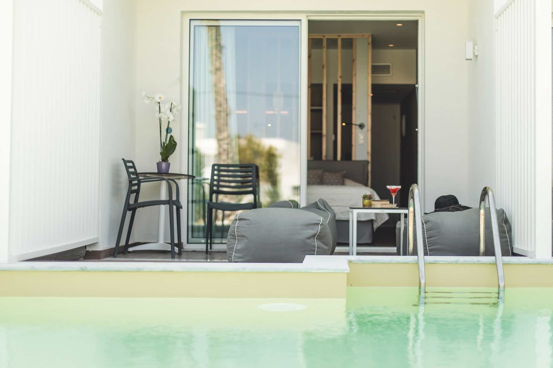 031 - White Dreams Resort.jpg