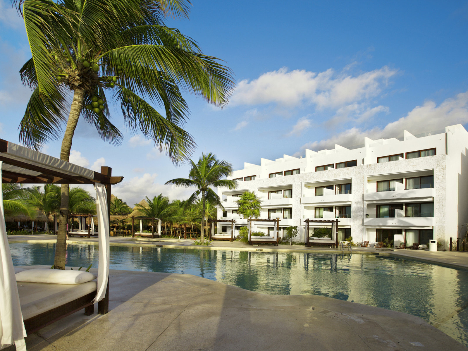 008 - Akumal Bay Beach & Wellness Resort.jpg