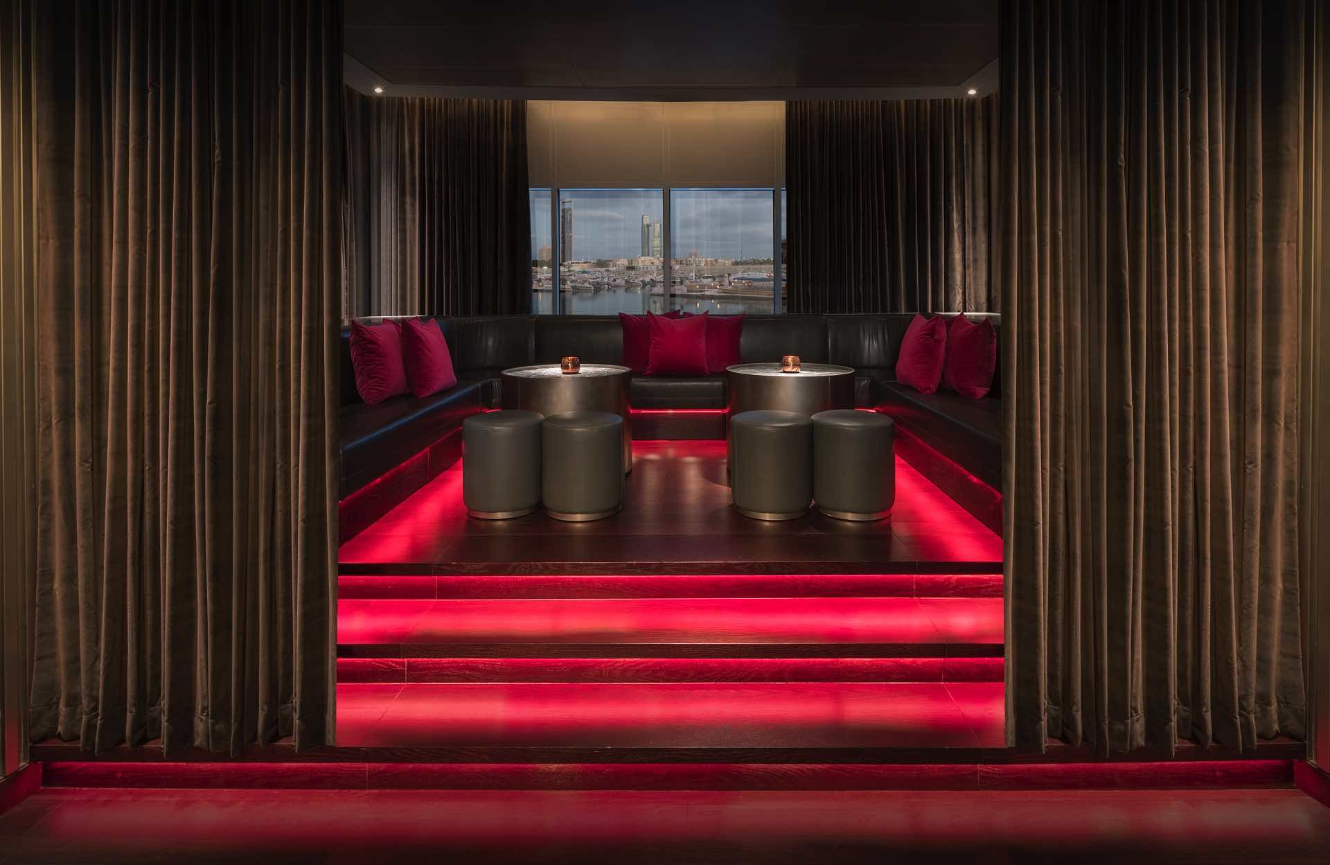 014 - The Abu Dhabi Edition.jpg