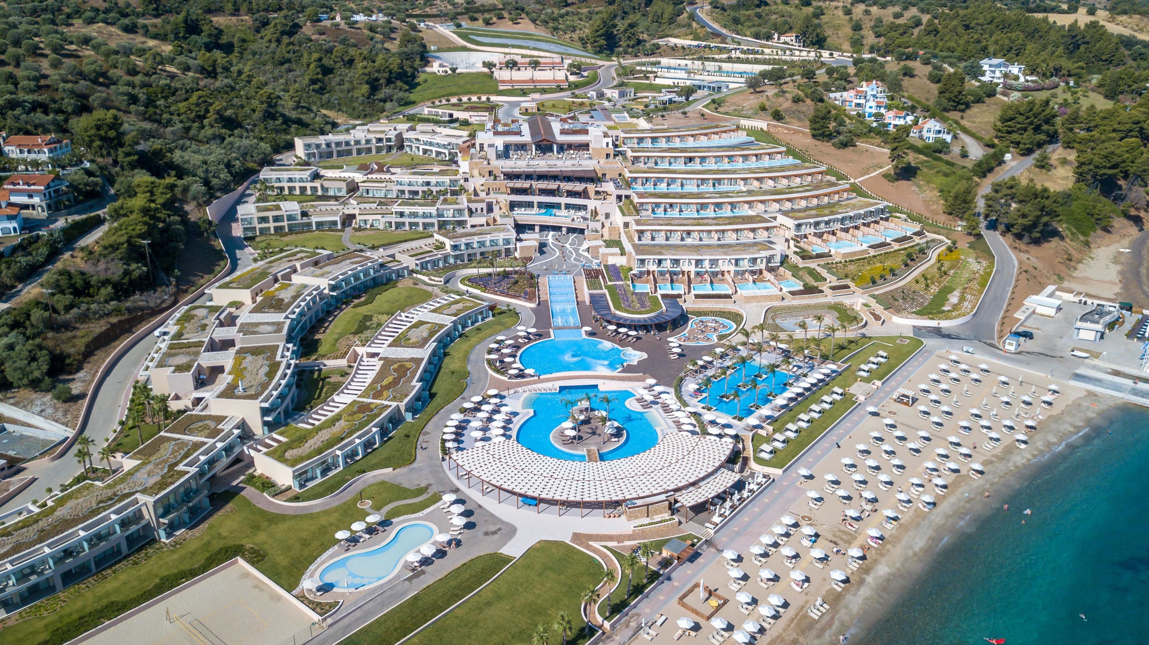 001 - Miraggio Thermal Spa Resort.jpg