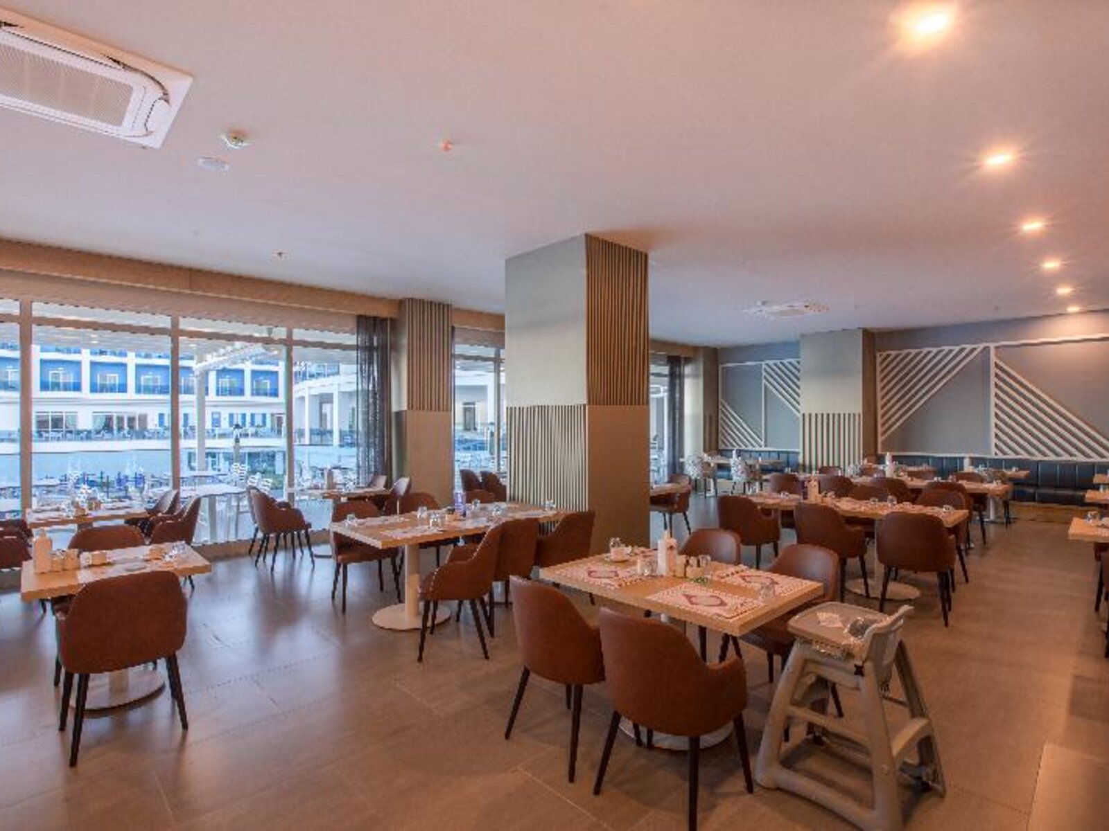 018 - Maxeria Blue Didyma.jpg