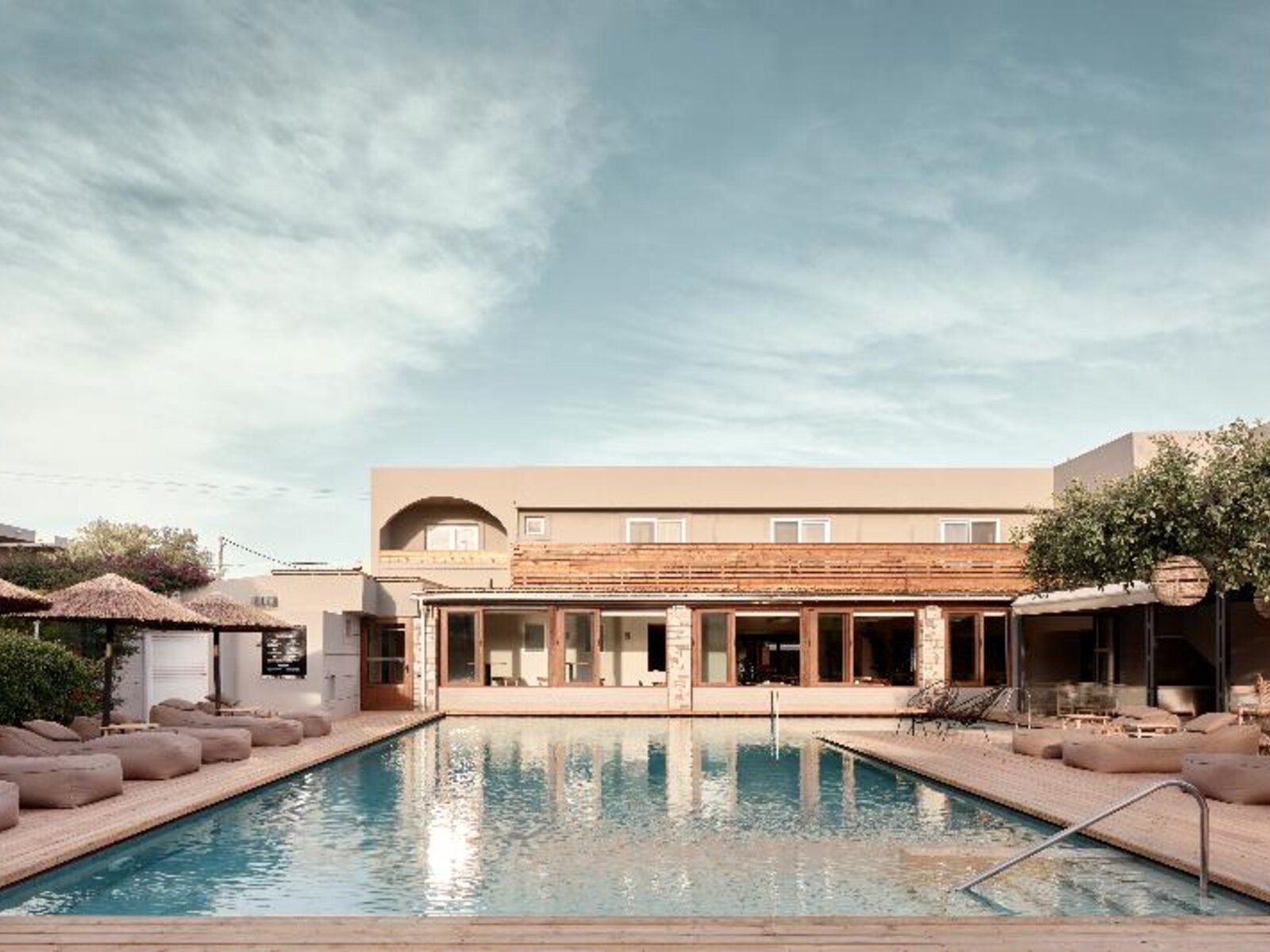 006 - Cooks Club Tigaki .jpg