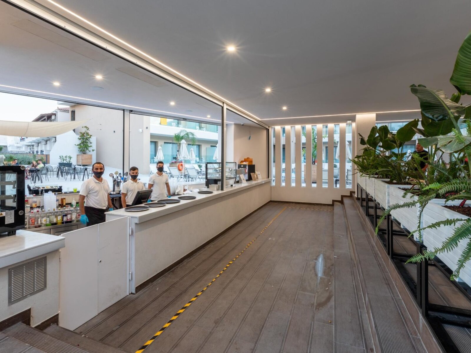 043 - White Olive Elite Laganas.jpg