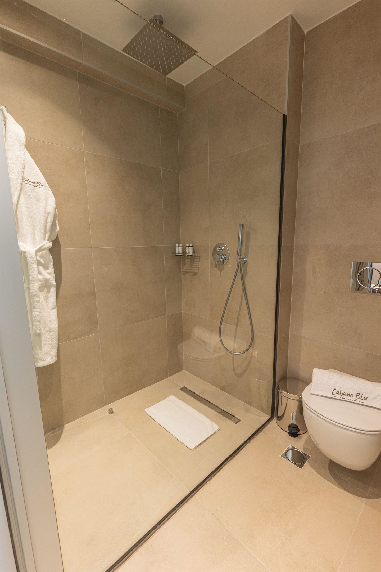 018 - Cabana Blu Hotel & Suites.jpg