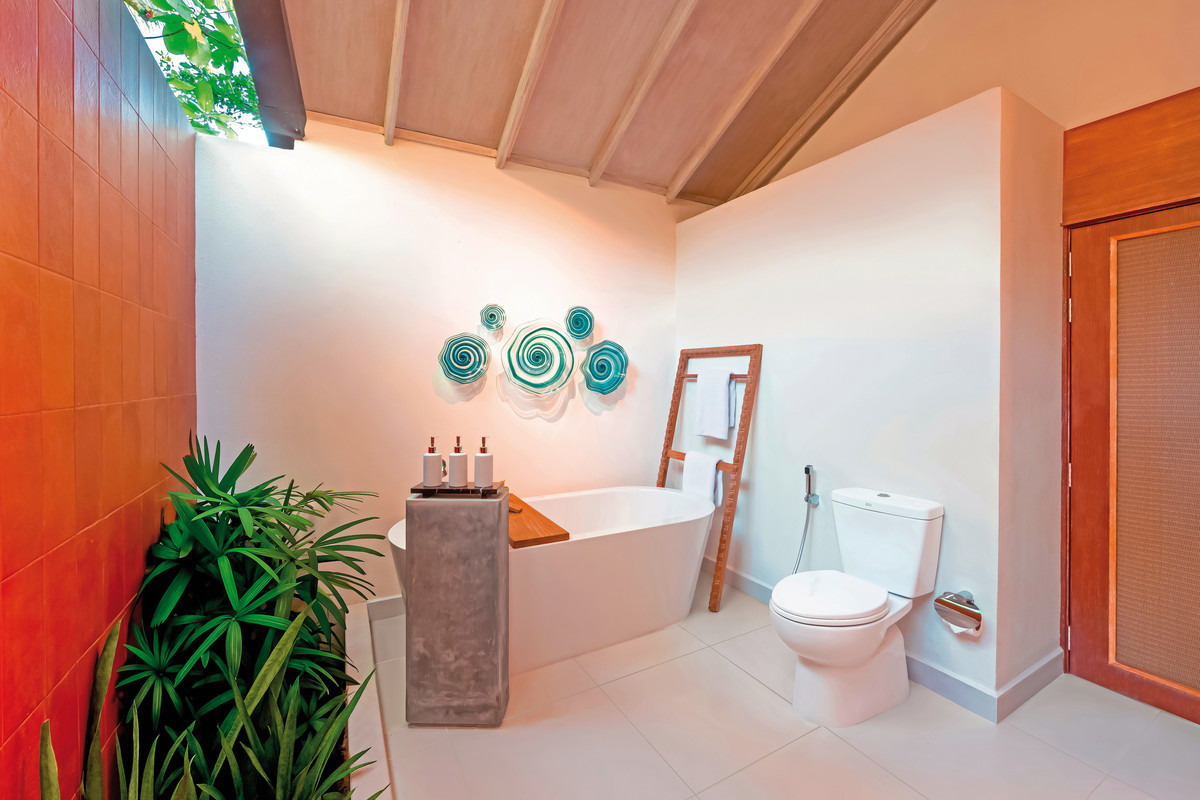 008 - NH Collection Maldives Reethi Resort.jpg