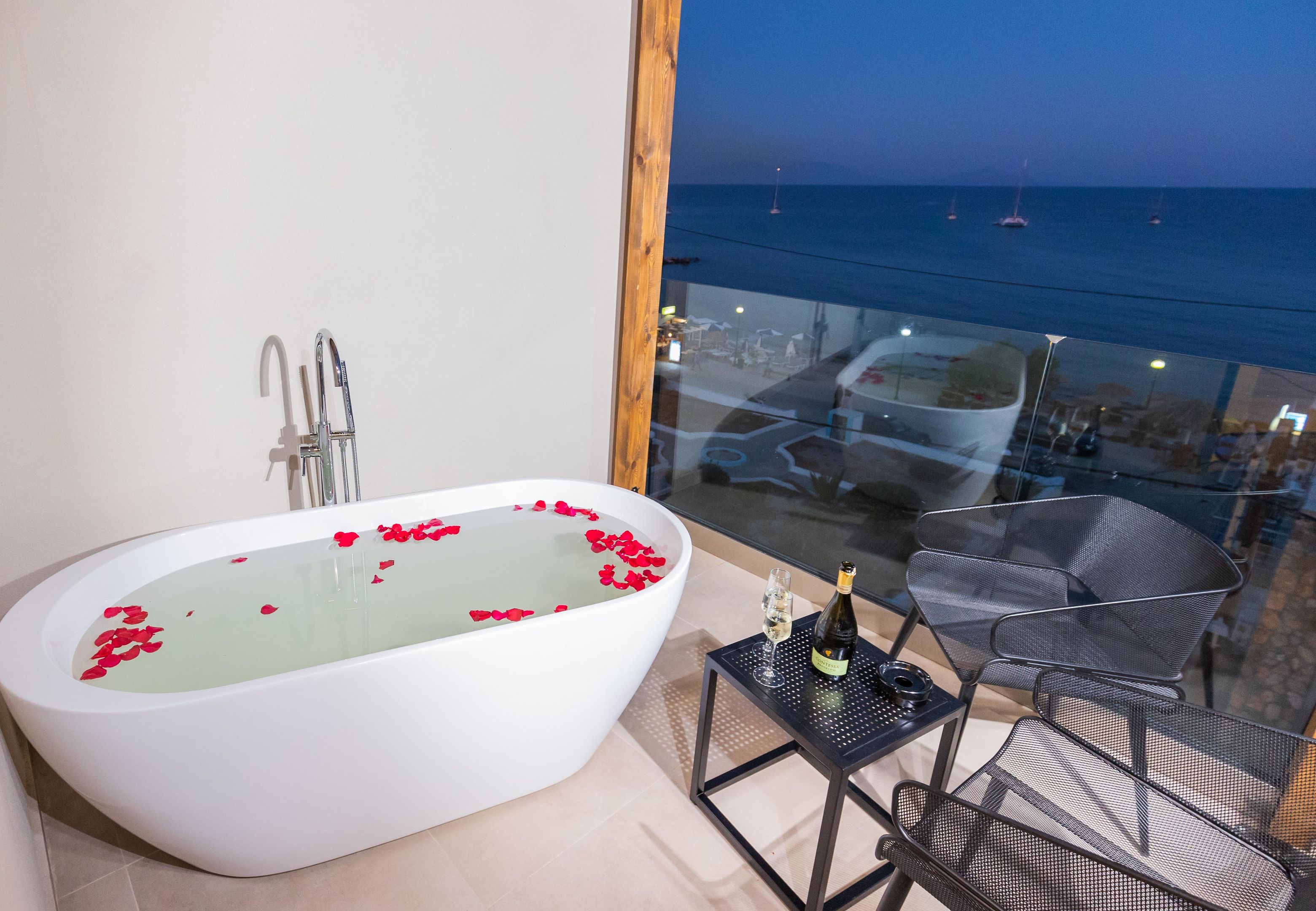 087 - Cabana Blu Hotel & Suites.jpg