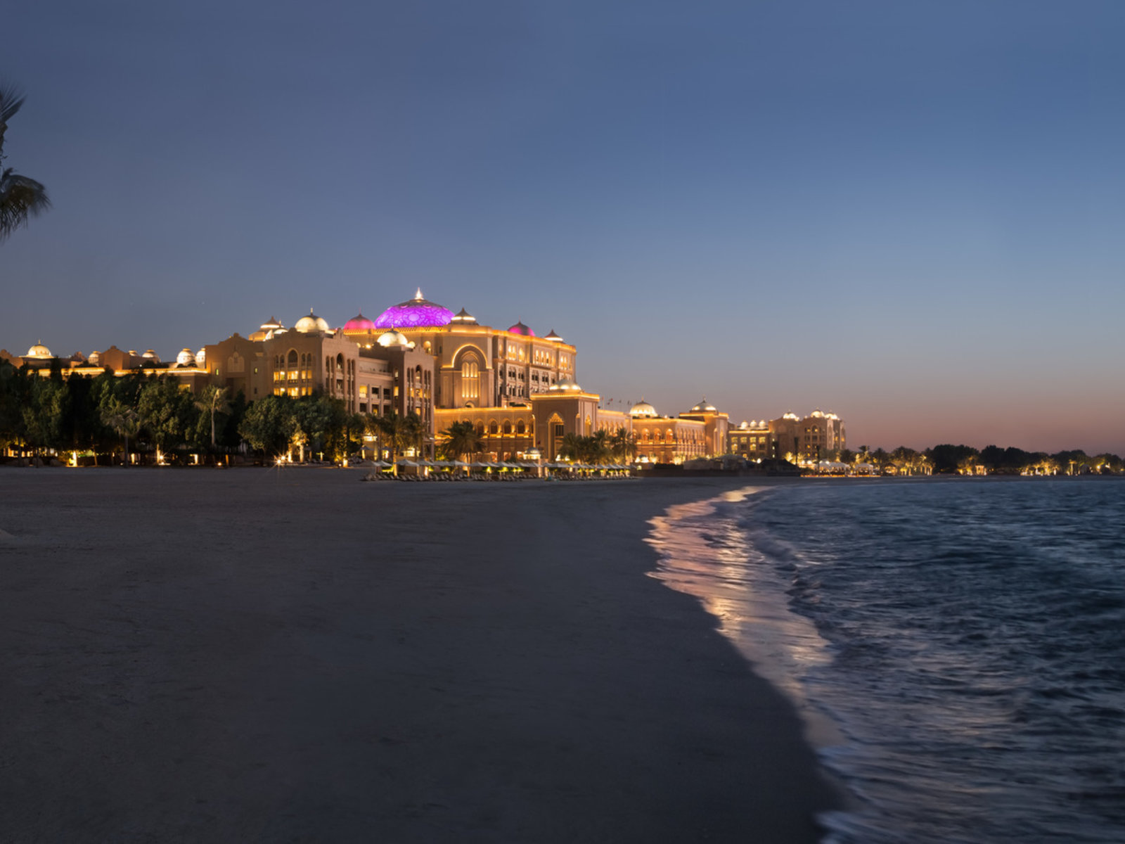 006 - Emirates Palace.jpg