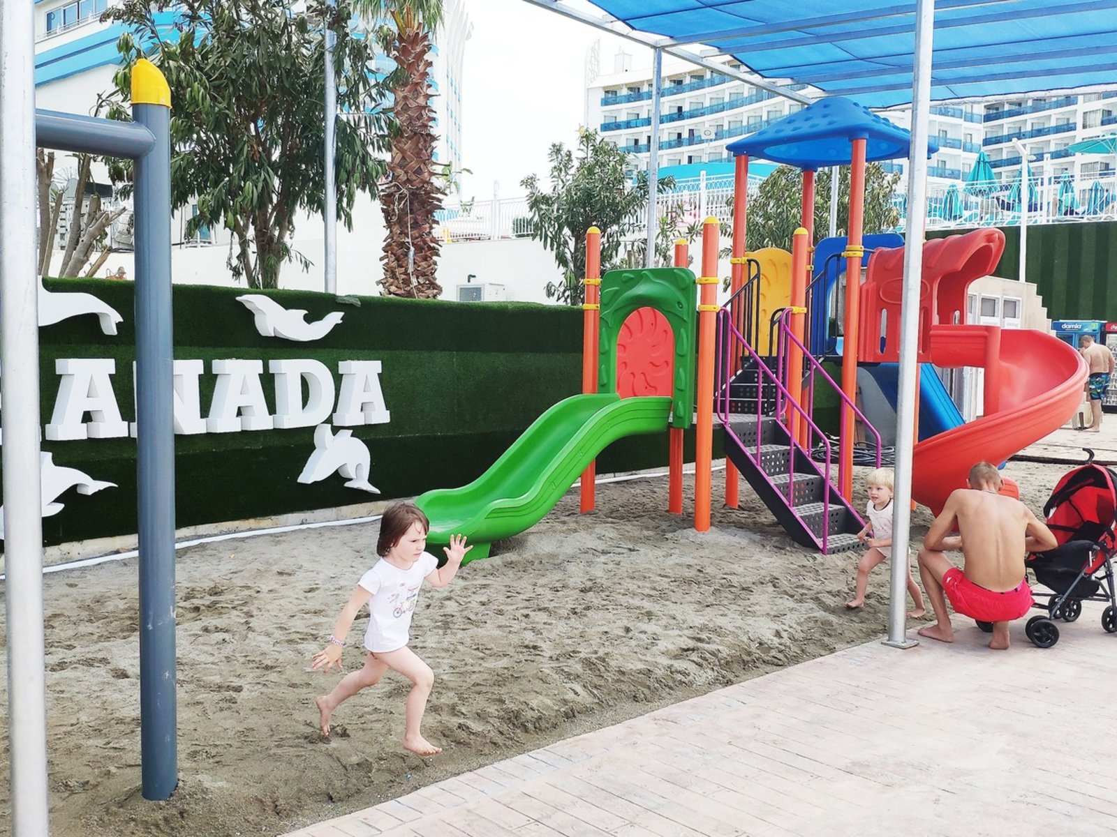 037 - Granada Luxury Beach.jpg