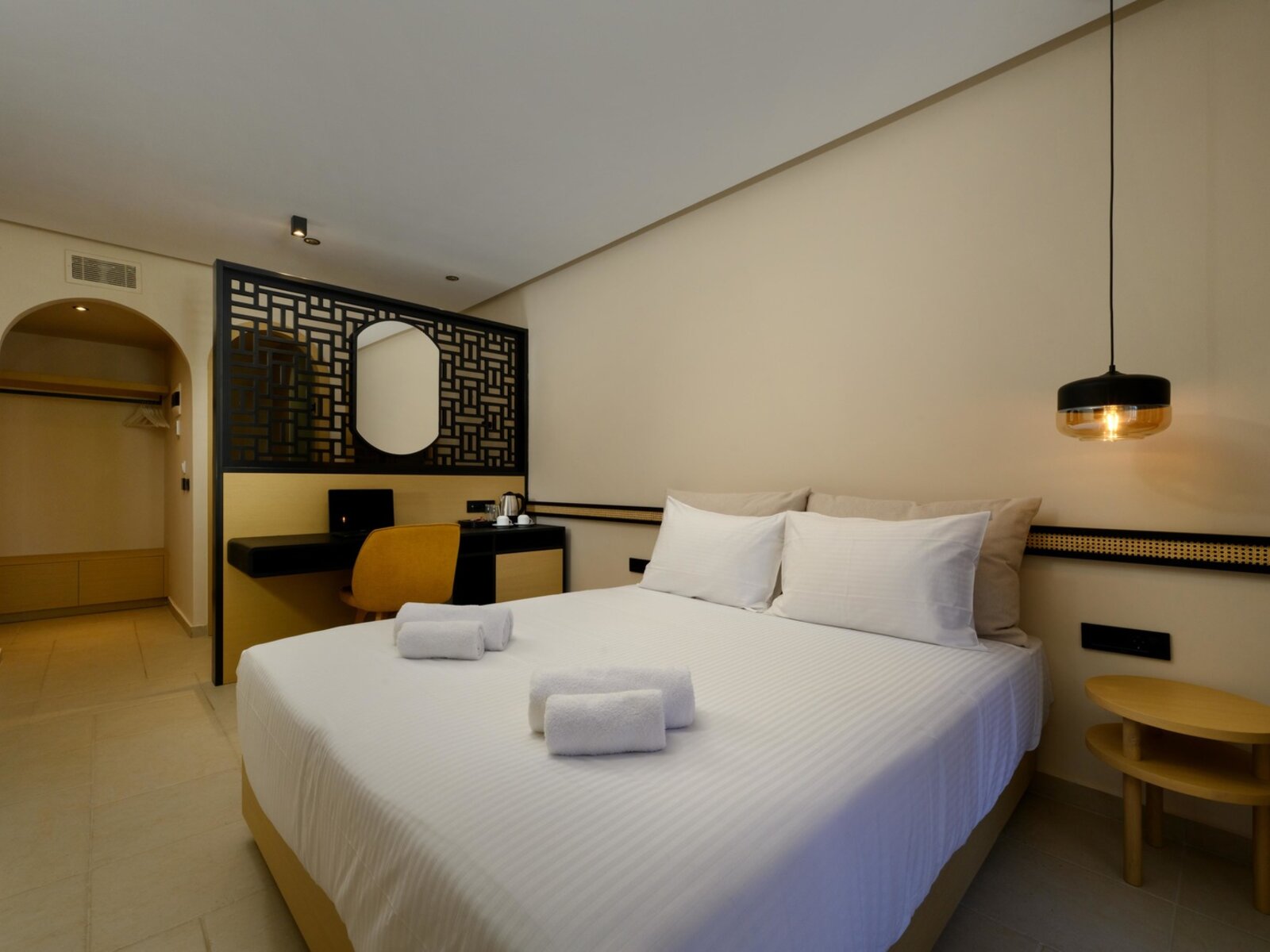 038 - Acharavi Mare.jpg