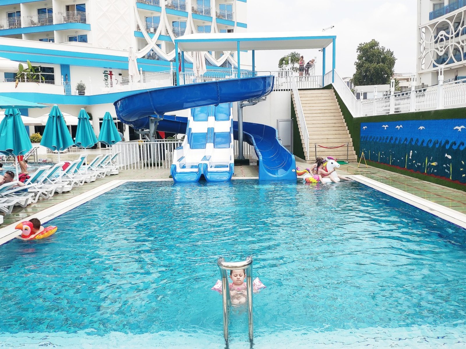 015 - Granada Luxury Beach.jpg