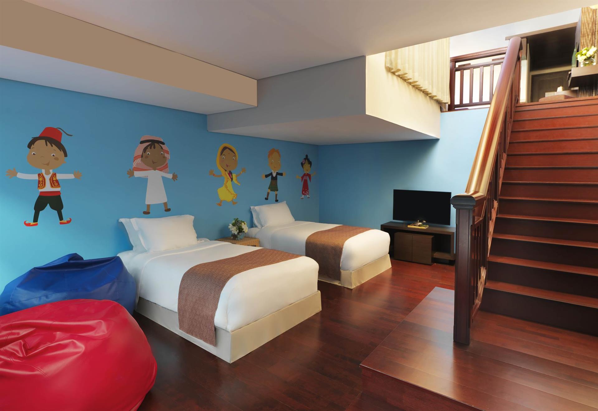 025 - Anantara Dubai The Palm Resort & Spa.jpg