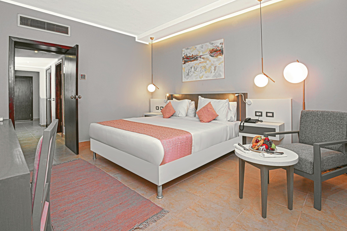 012 - Sataya Resort Marsa Alam.jpg