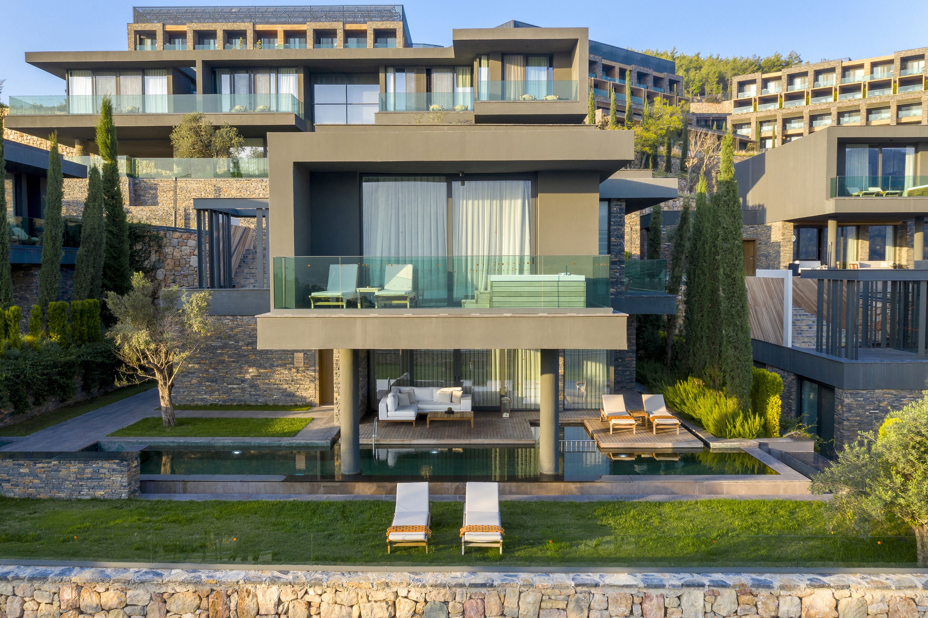 012 - Lujo Bodrum.jpg