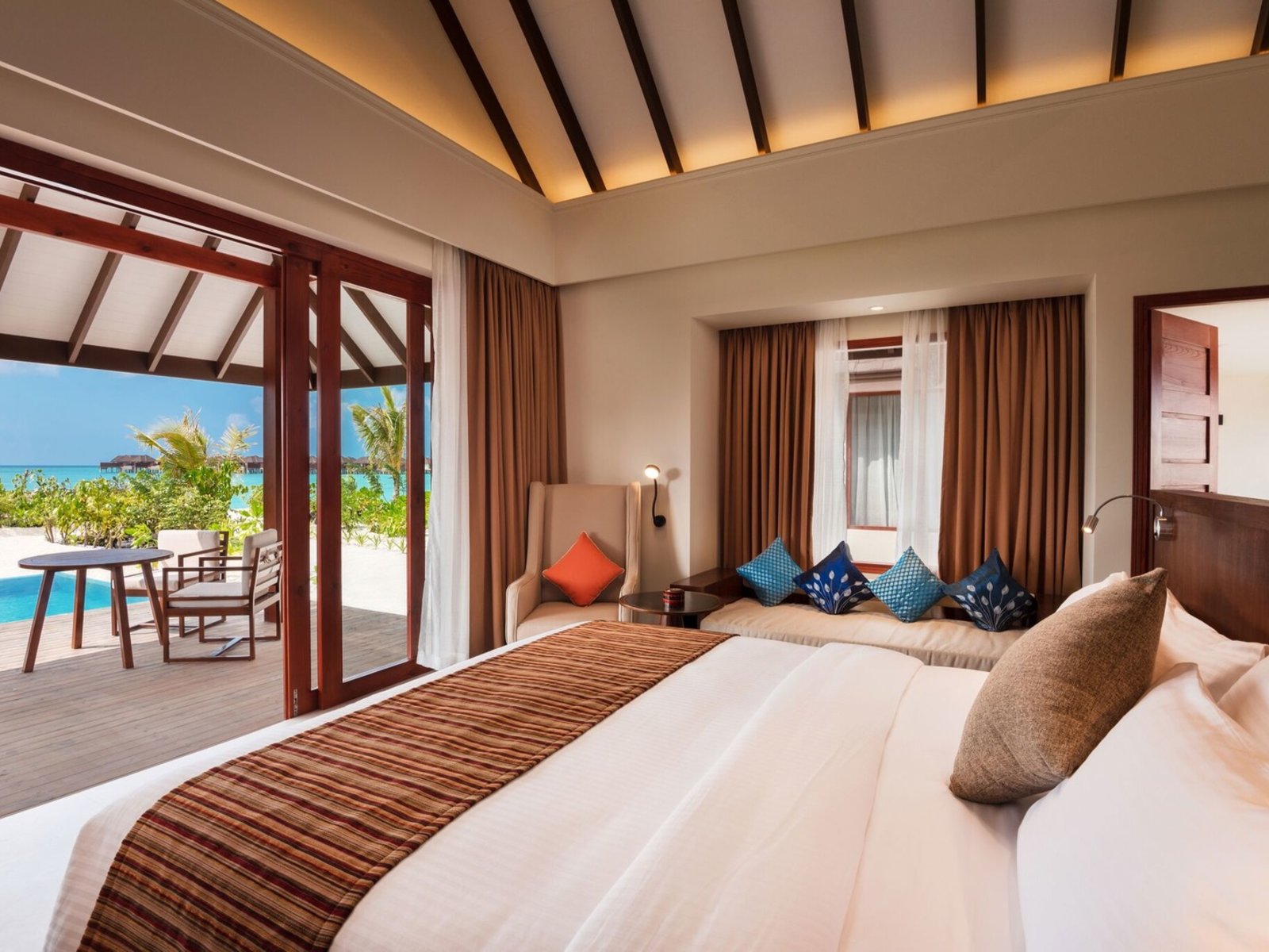 022 - VARU by Atmosphere.jpg