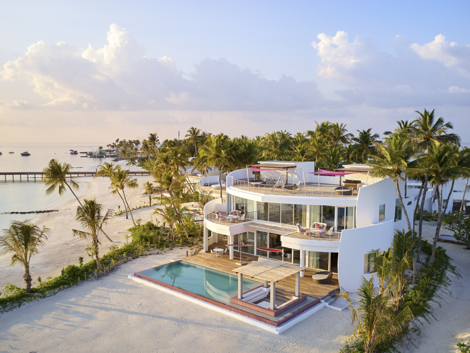 021 - LUX* North Male Atoll .jpg