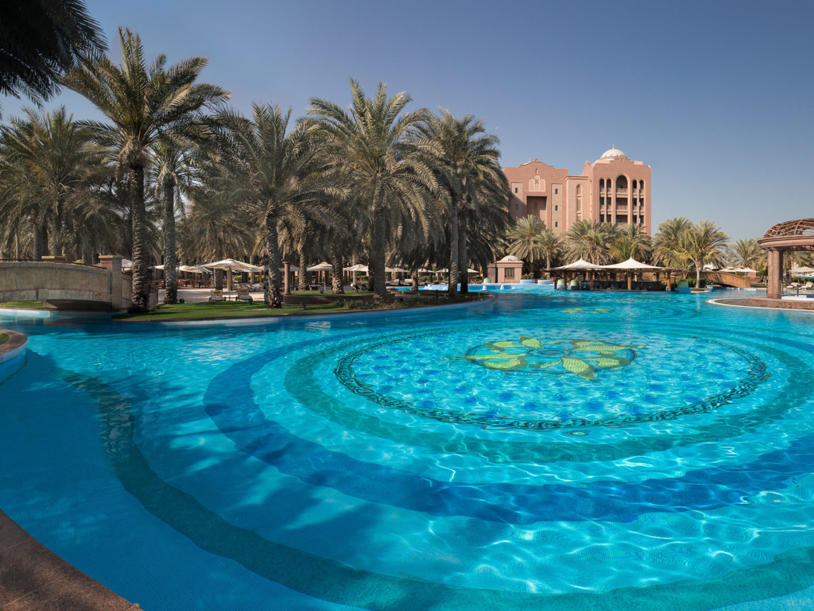 009 - Emirates Palace.jpg