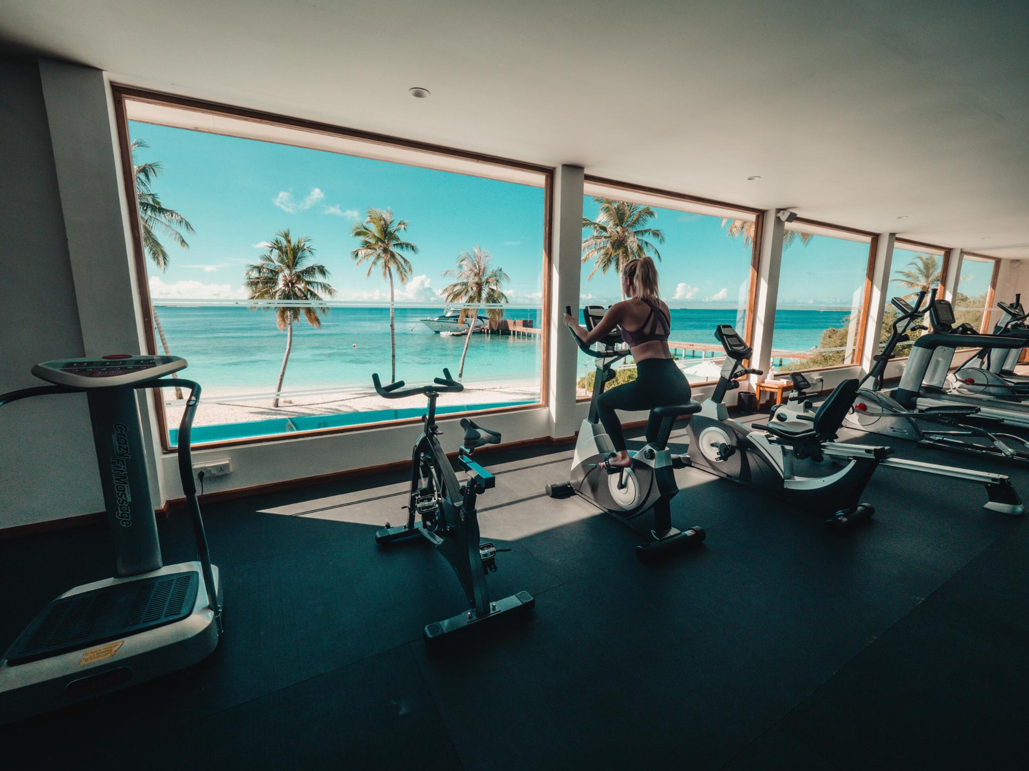 008 - Reethi Faru Resort.jpg