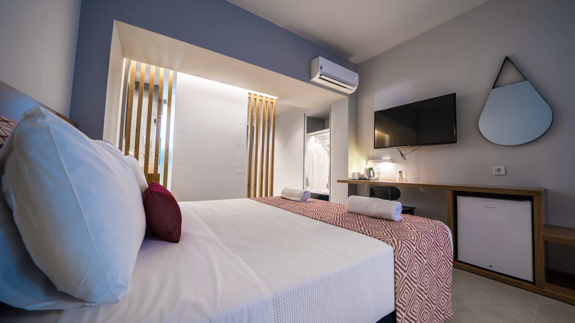 037 - Harmony Crest Resort.jpg