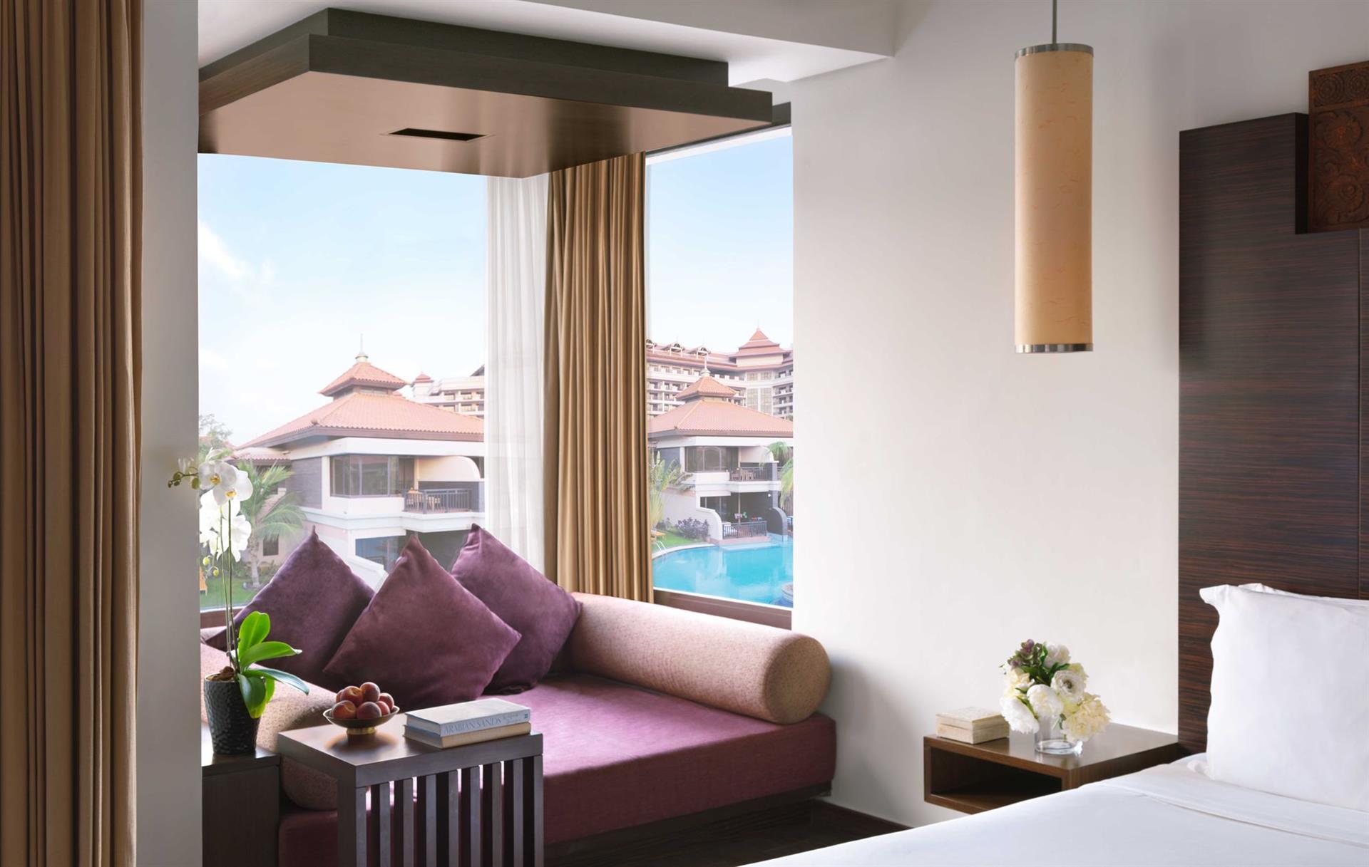 010 - Anantara Dubai The Palm Resort & Spa.jpg