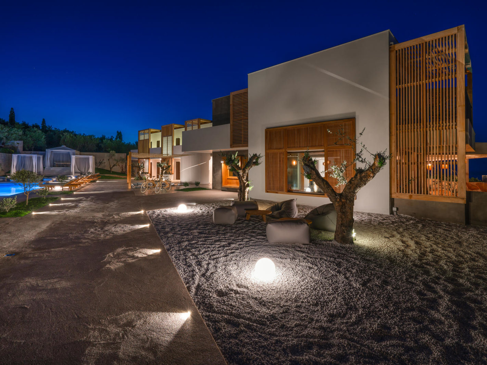 85032605 - Zante Maris Suites.jpg