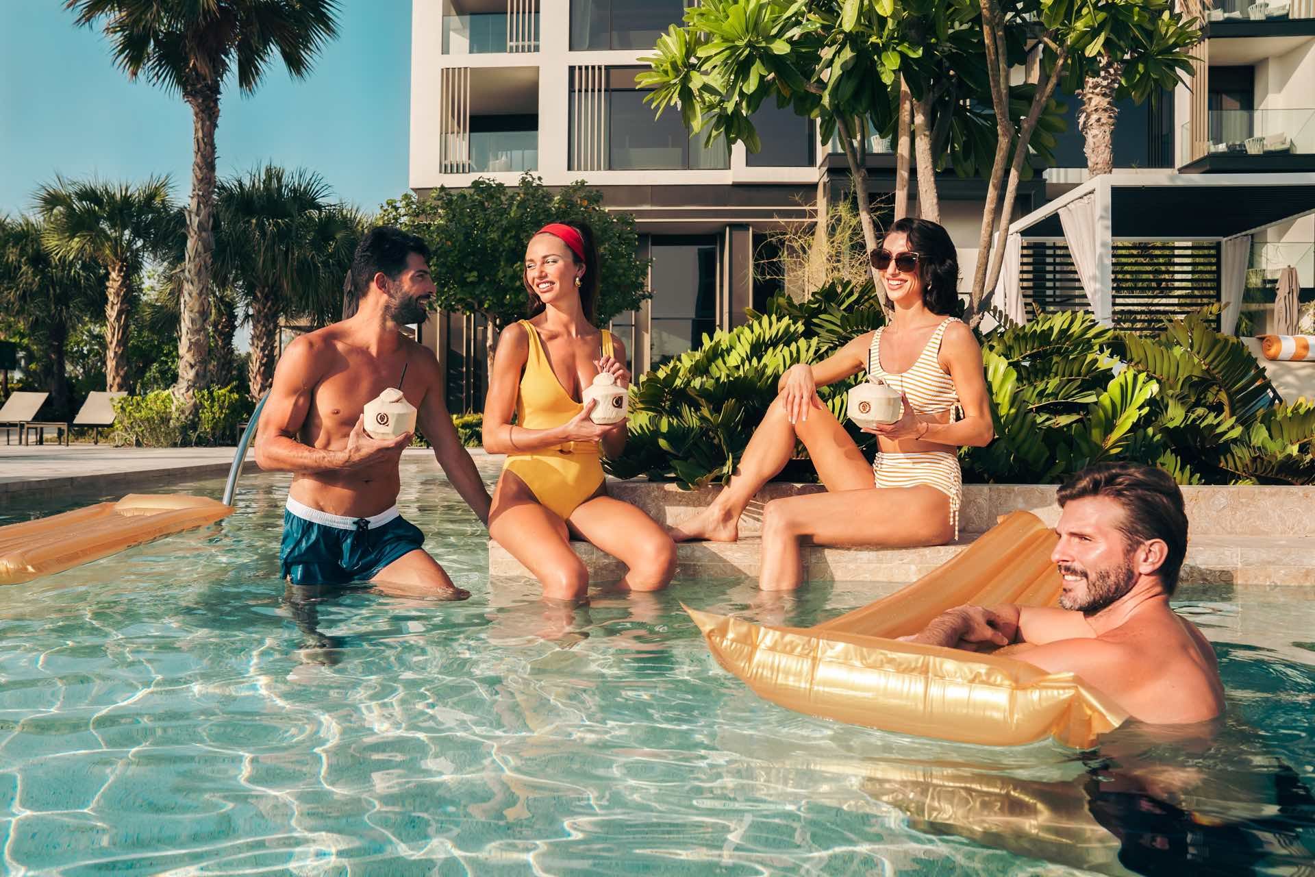 009 - Caesars Palace Bluewaters Dubai.jpg