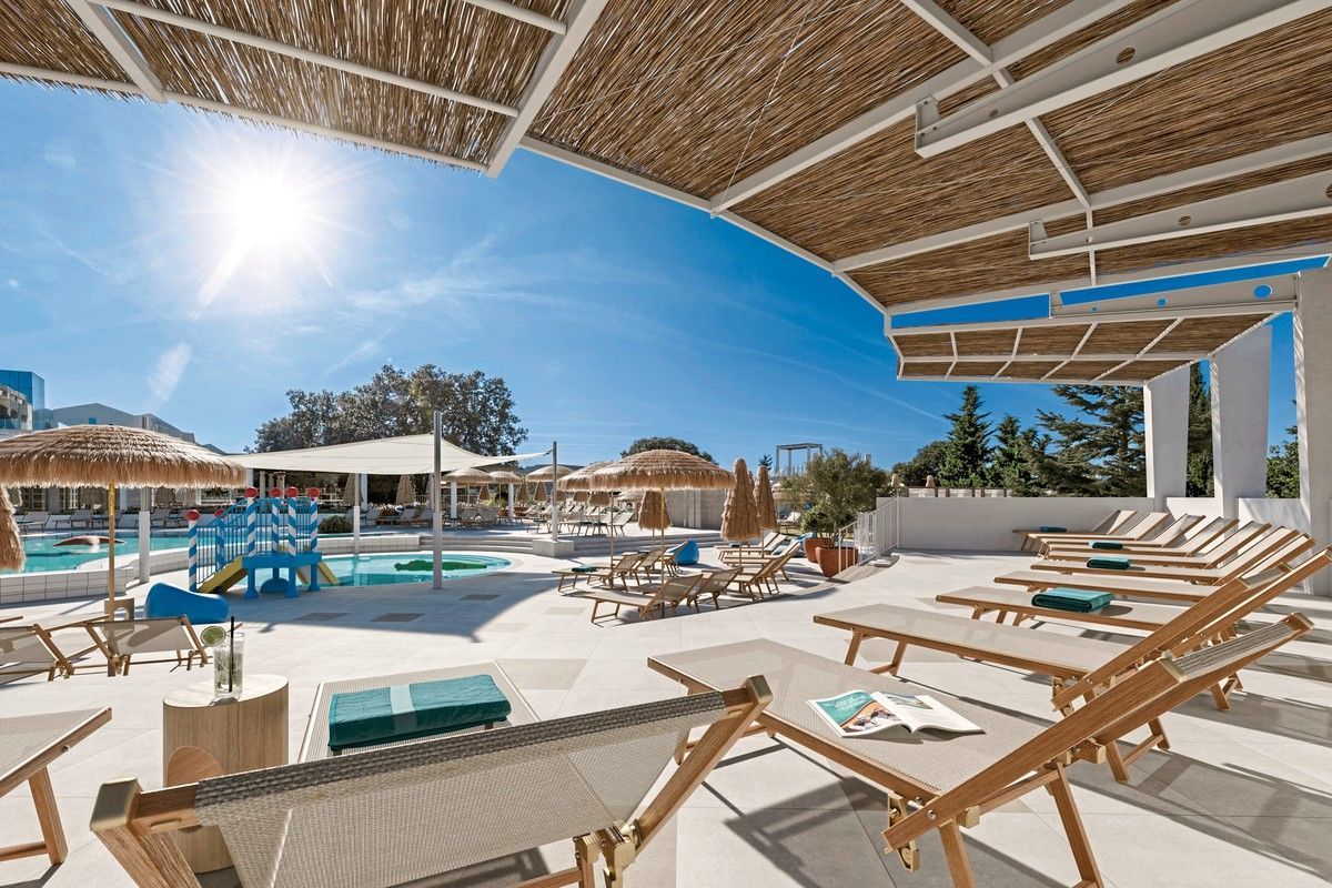 006 - Valamar Tirena Hotel.jpg