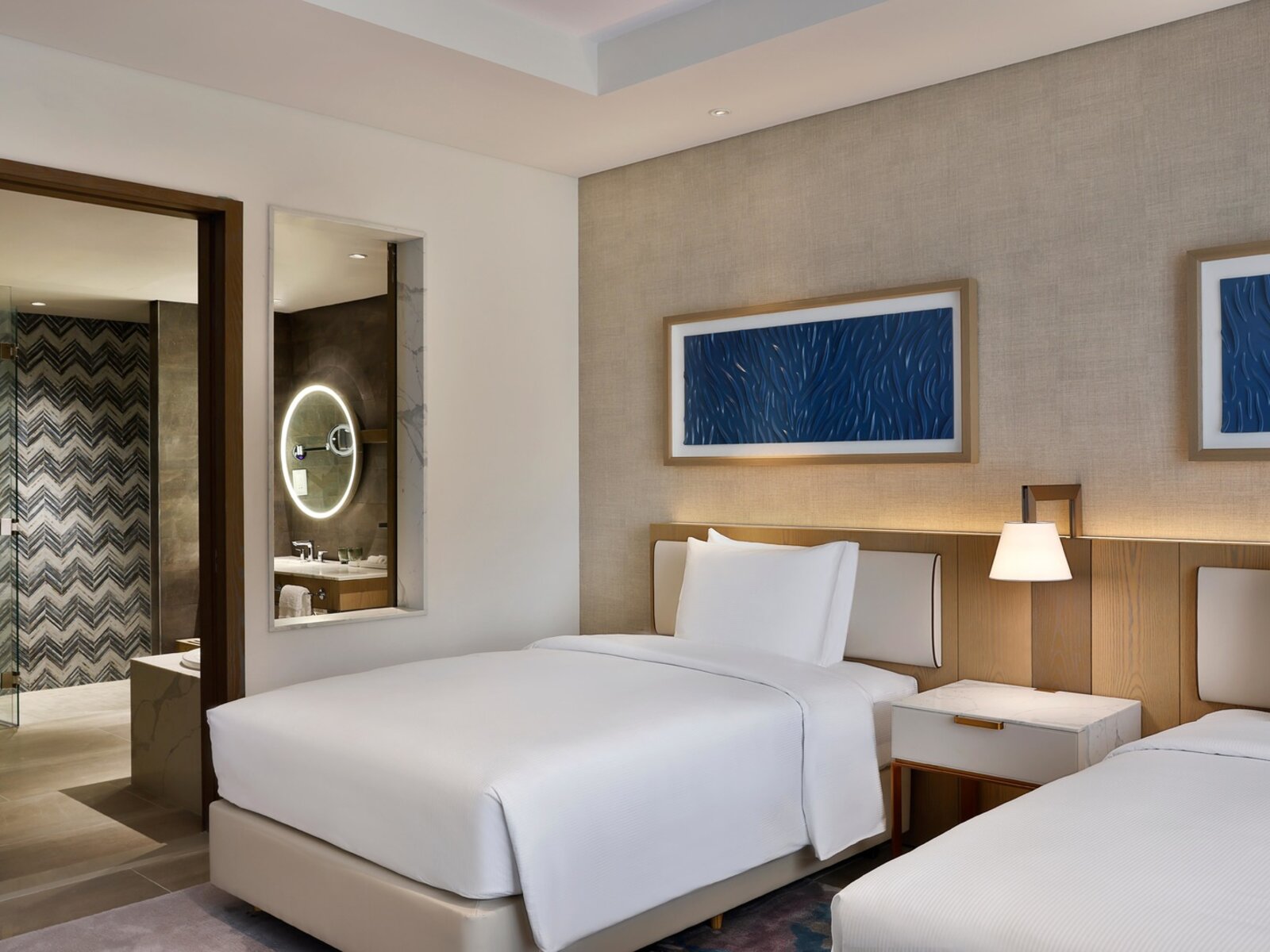 041 - Hilton Abu Dhabi Yas Island Resort.jpg