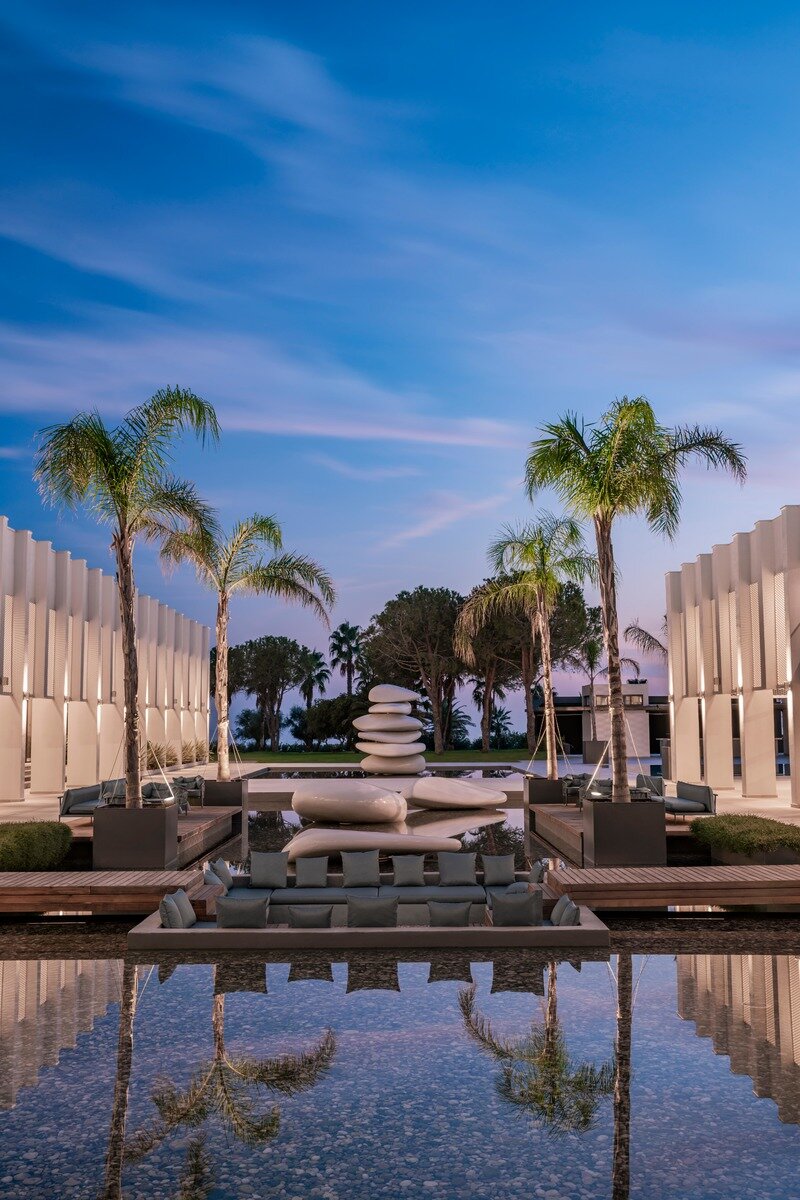 004 - PALOMA Finesse Side.jpg