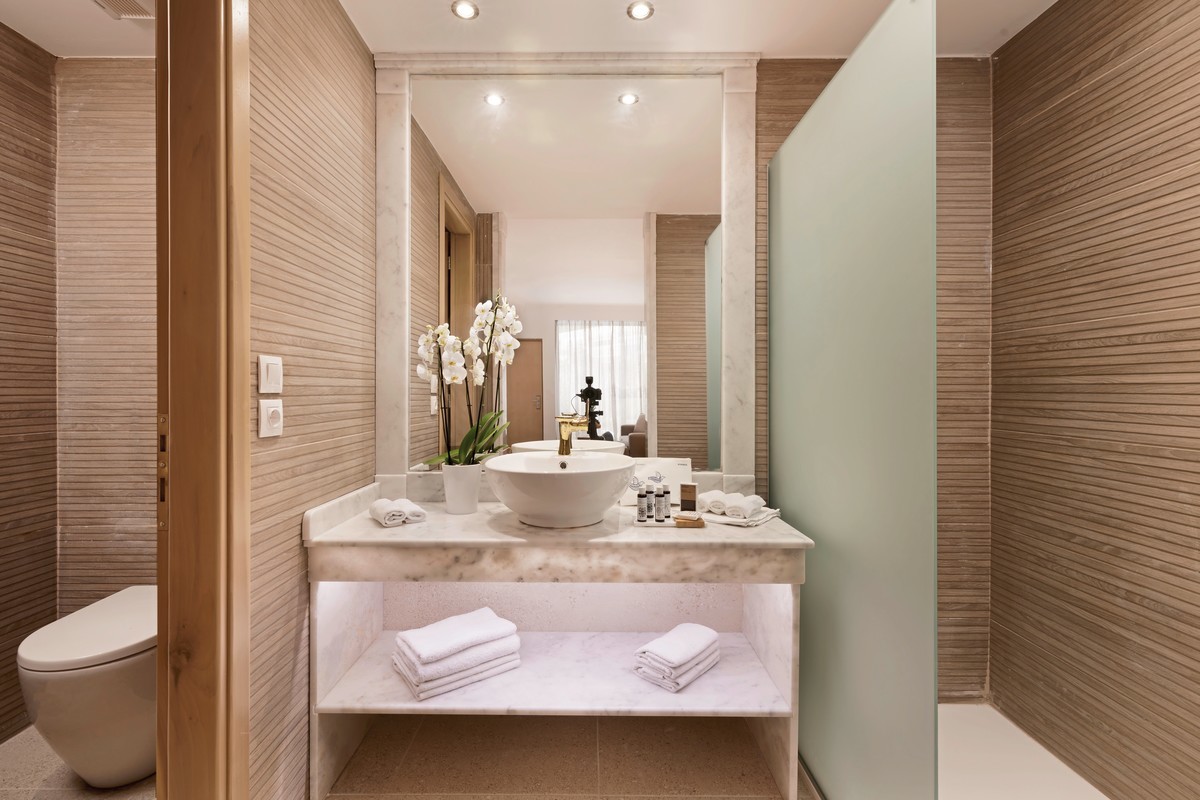 019 - Mythos Panorama.jpg