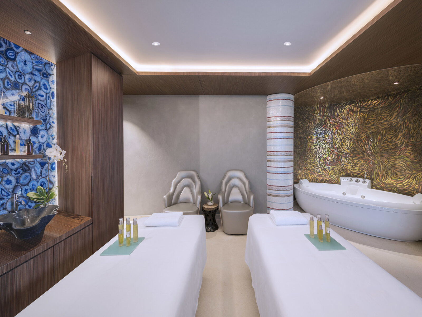 031 - Andaz The Palm.jpg