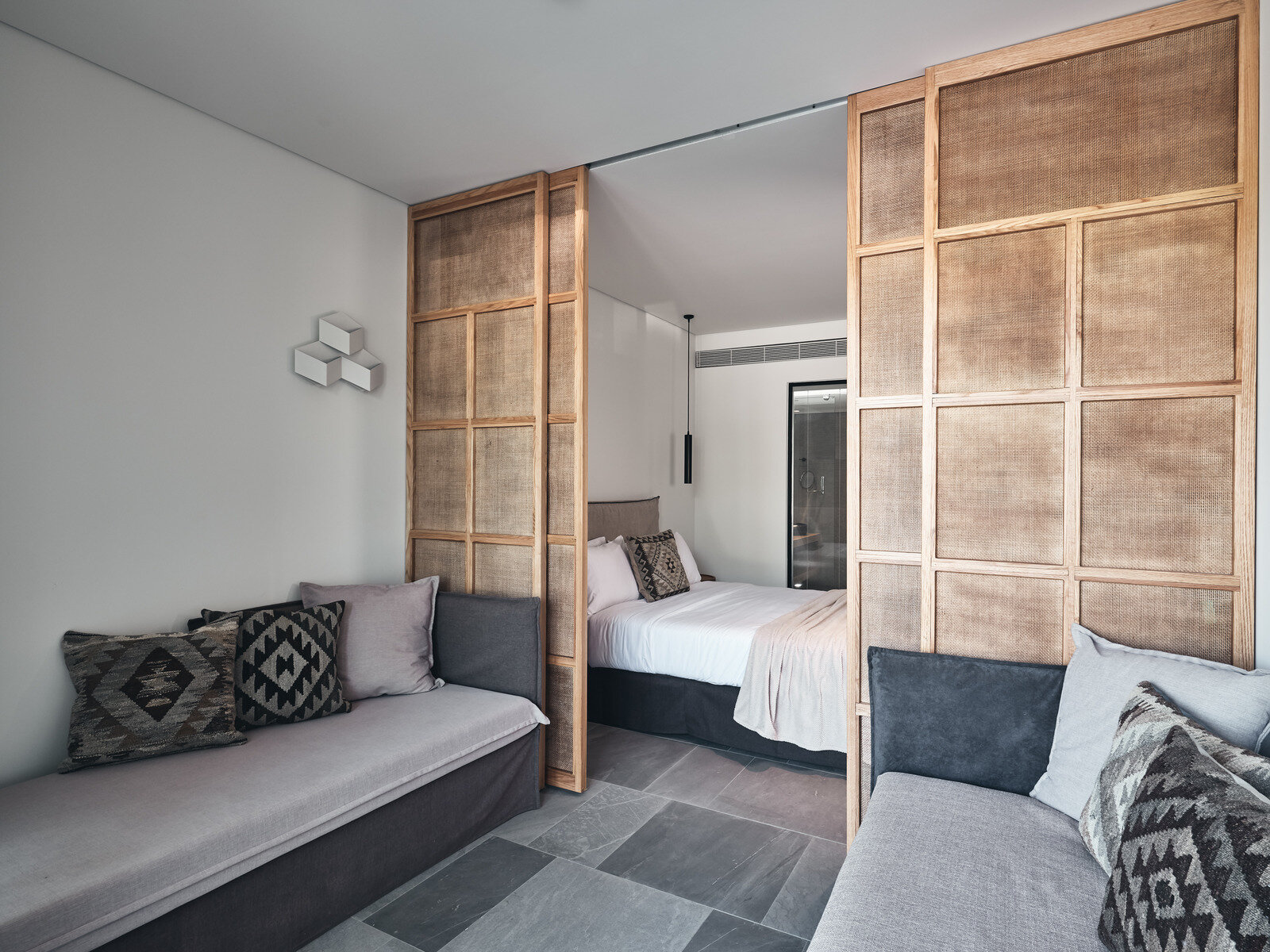 012 - Aqua Bay Suites .jpg