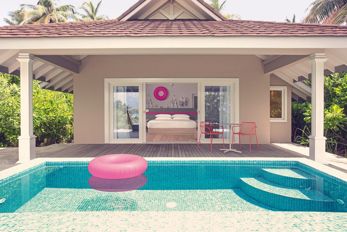 008 - The Standard, Huruvalhi Maldives.jpg