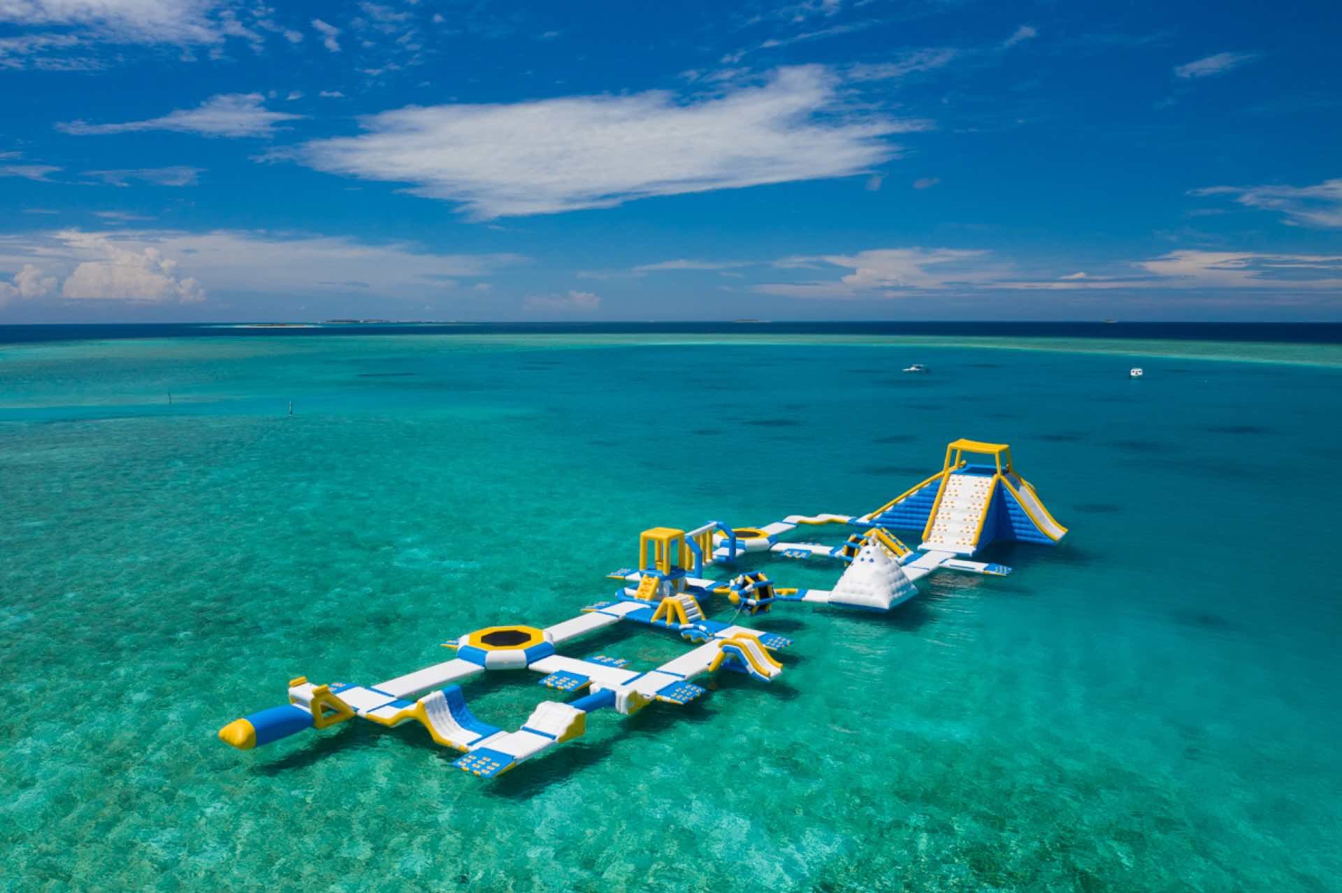 016 - The Standard, Huruvalhi Maldives.jpg