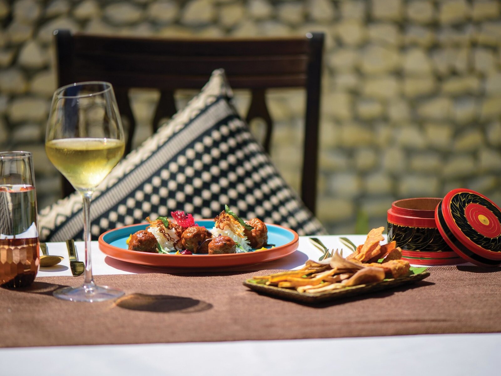 016 - VARU by Atmosphere.jpg