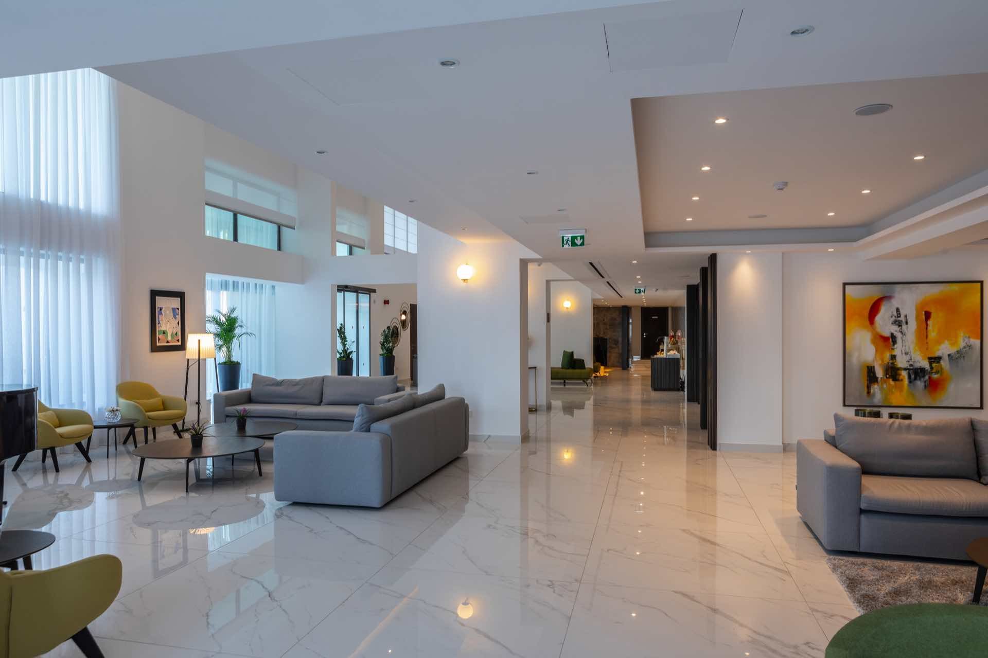 006 - Leonardo Crystal Cove Hotel & Spa .jpg