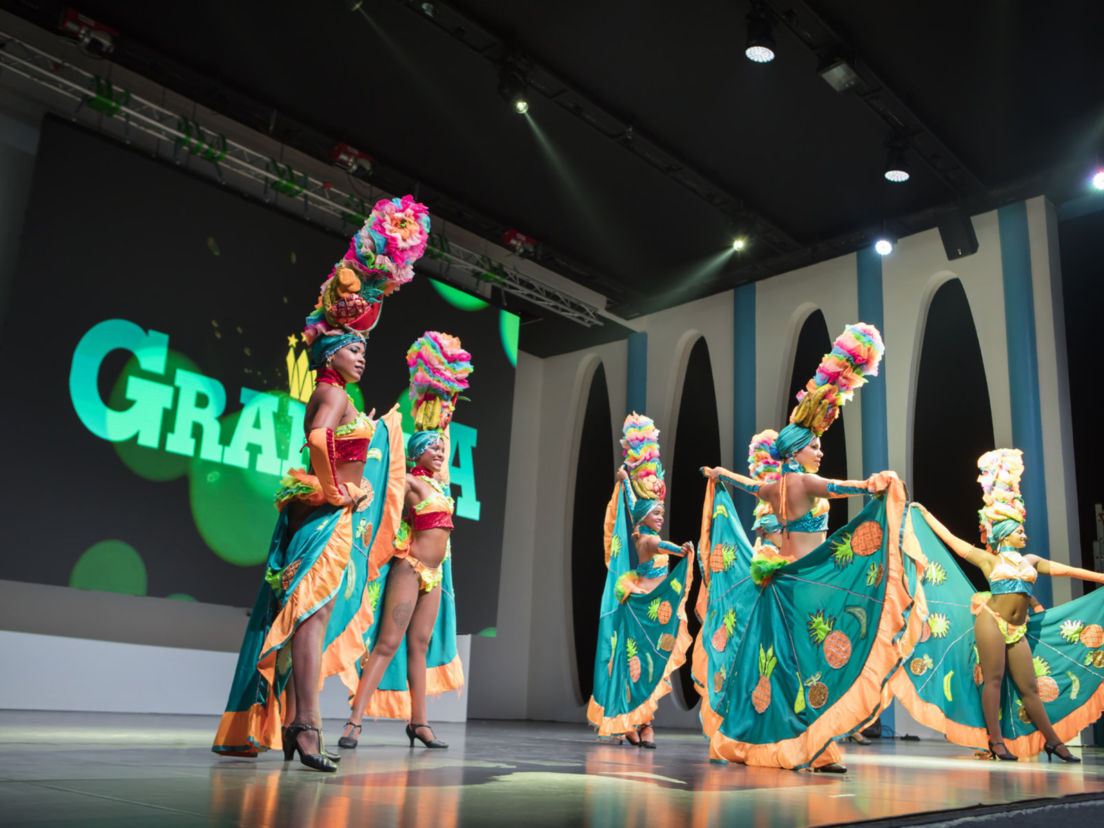 044 - Granada Luxury Beach.jpg