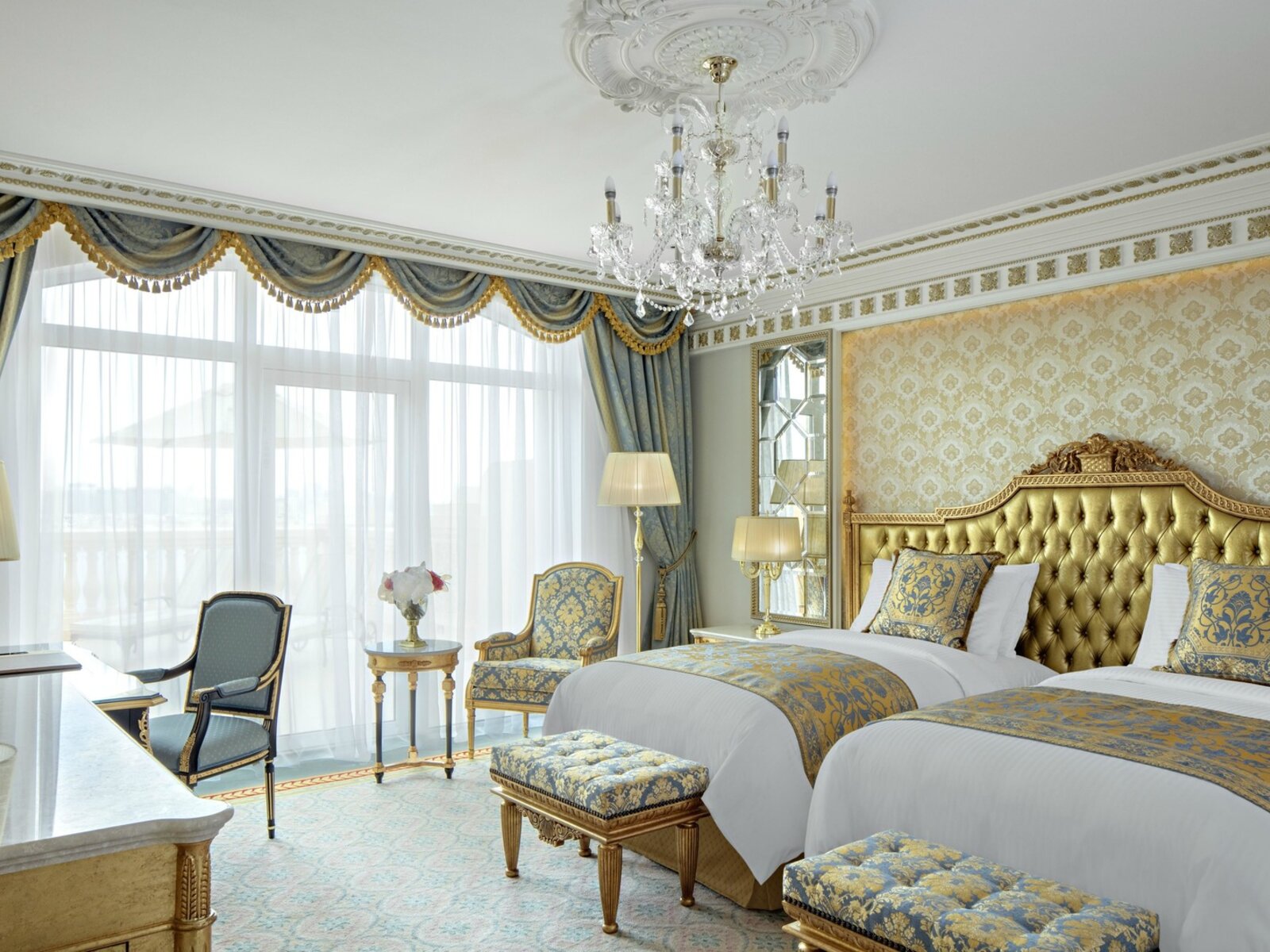 038 - Emerald Palace Kempinski Hotel .jpg