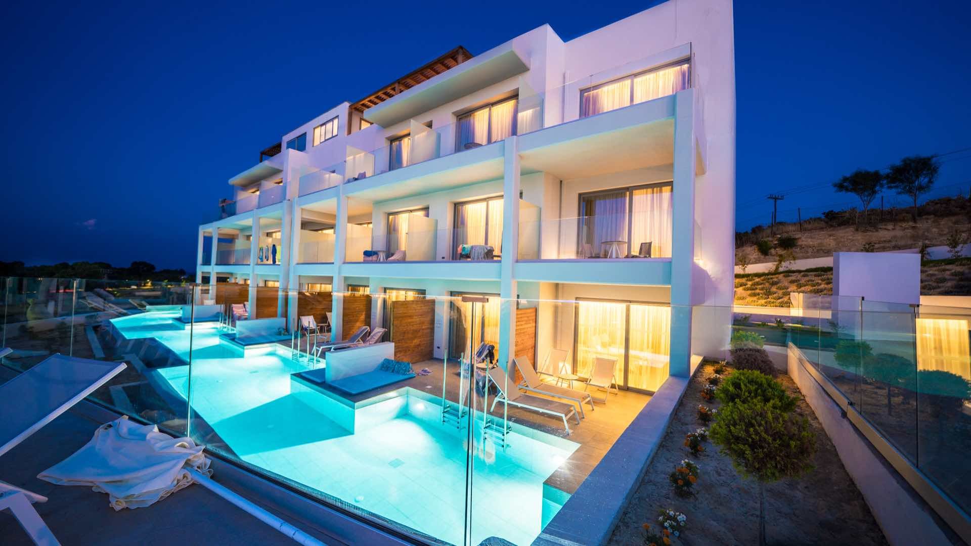 031 - Harmony Crest Resort.jpg