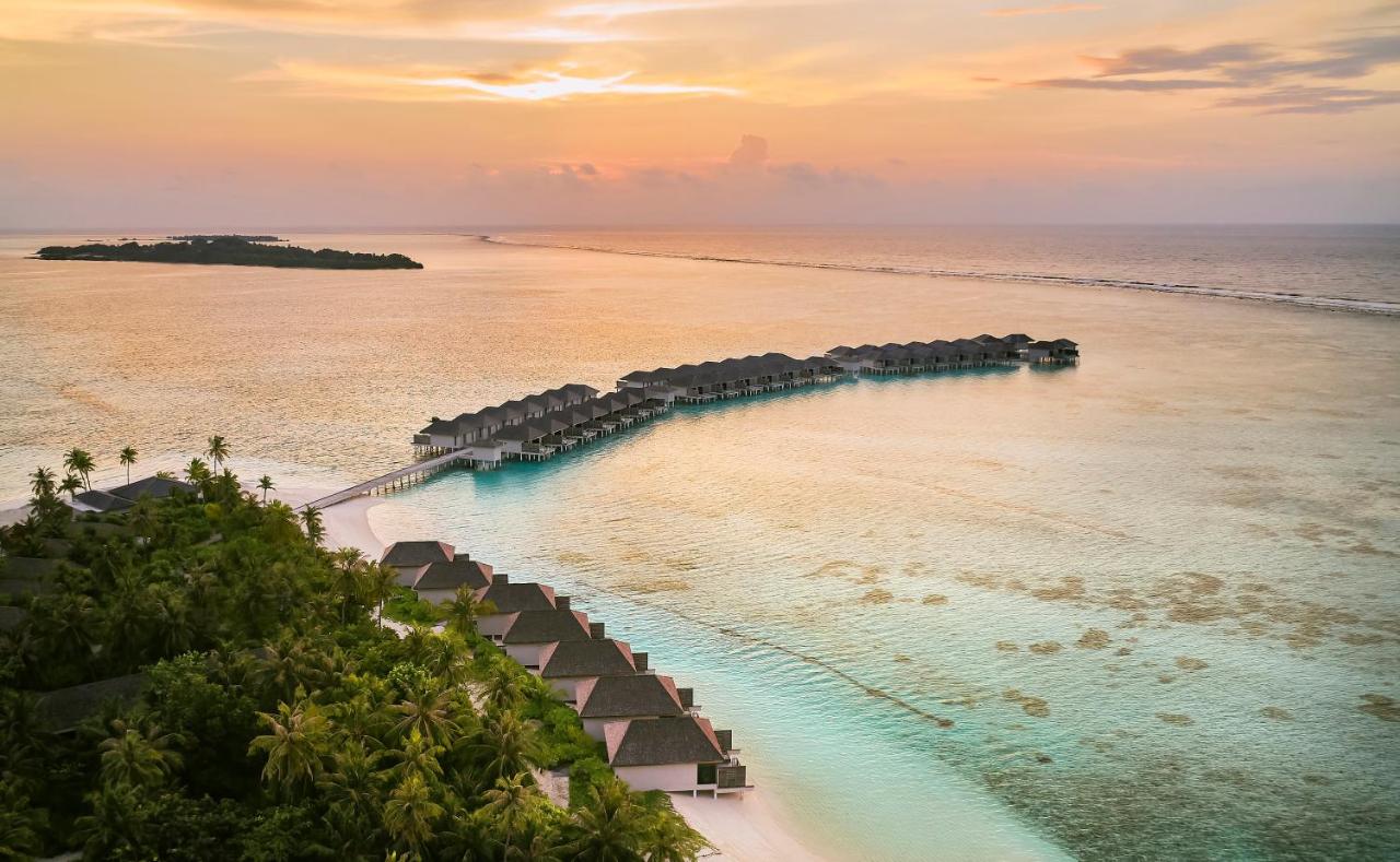 Le Meridien Maldives Resort & Spa 1