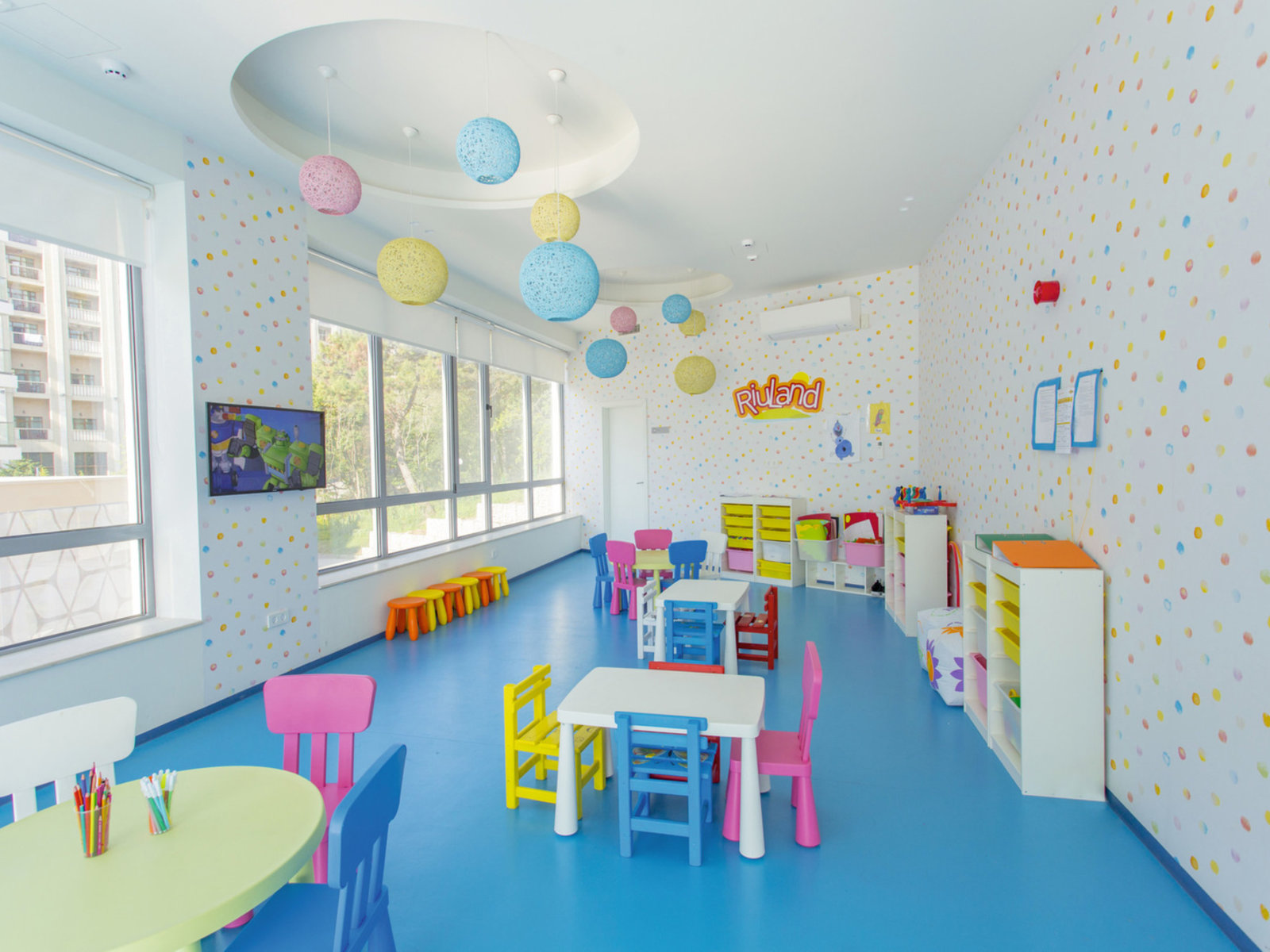 025 - RIU Astoria .jpg